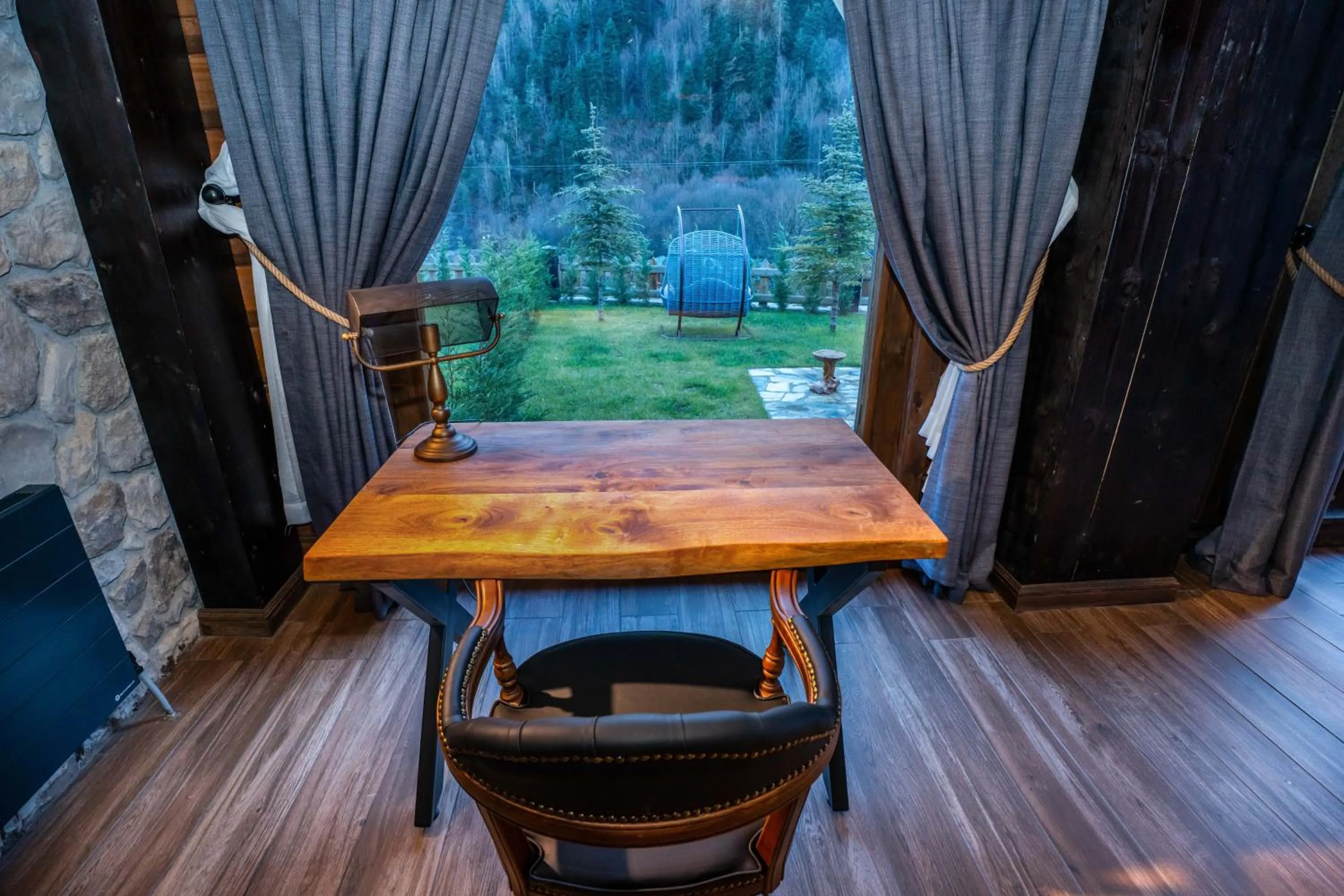 Bİ ABANT MASALI VİLLAGE HOTEL