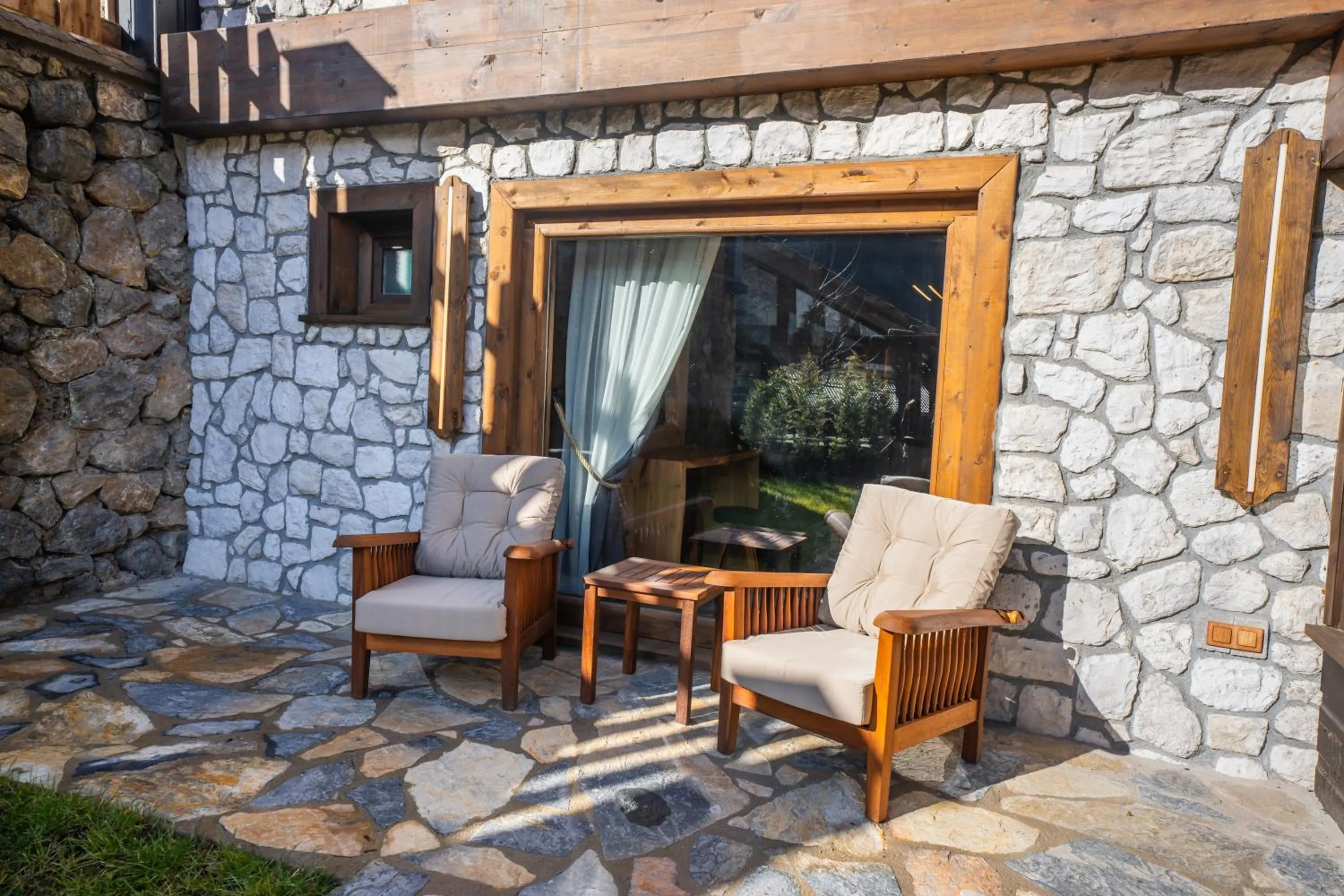 Bİ ABANT MASALI VİLLAGE HOTEL