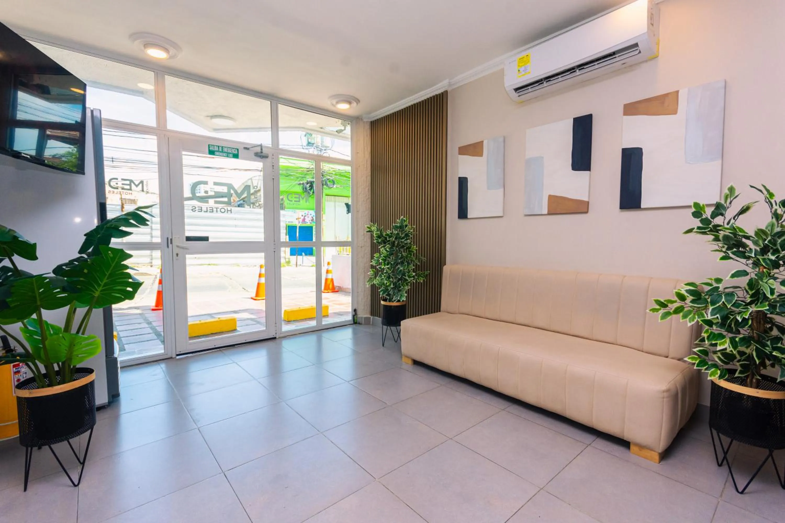 Lobby or reception in Hotel Med Cartagena