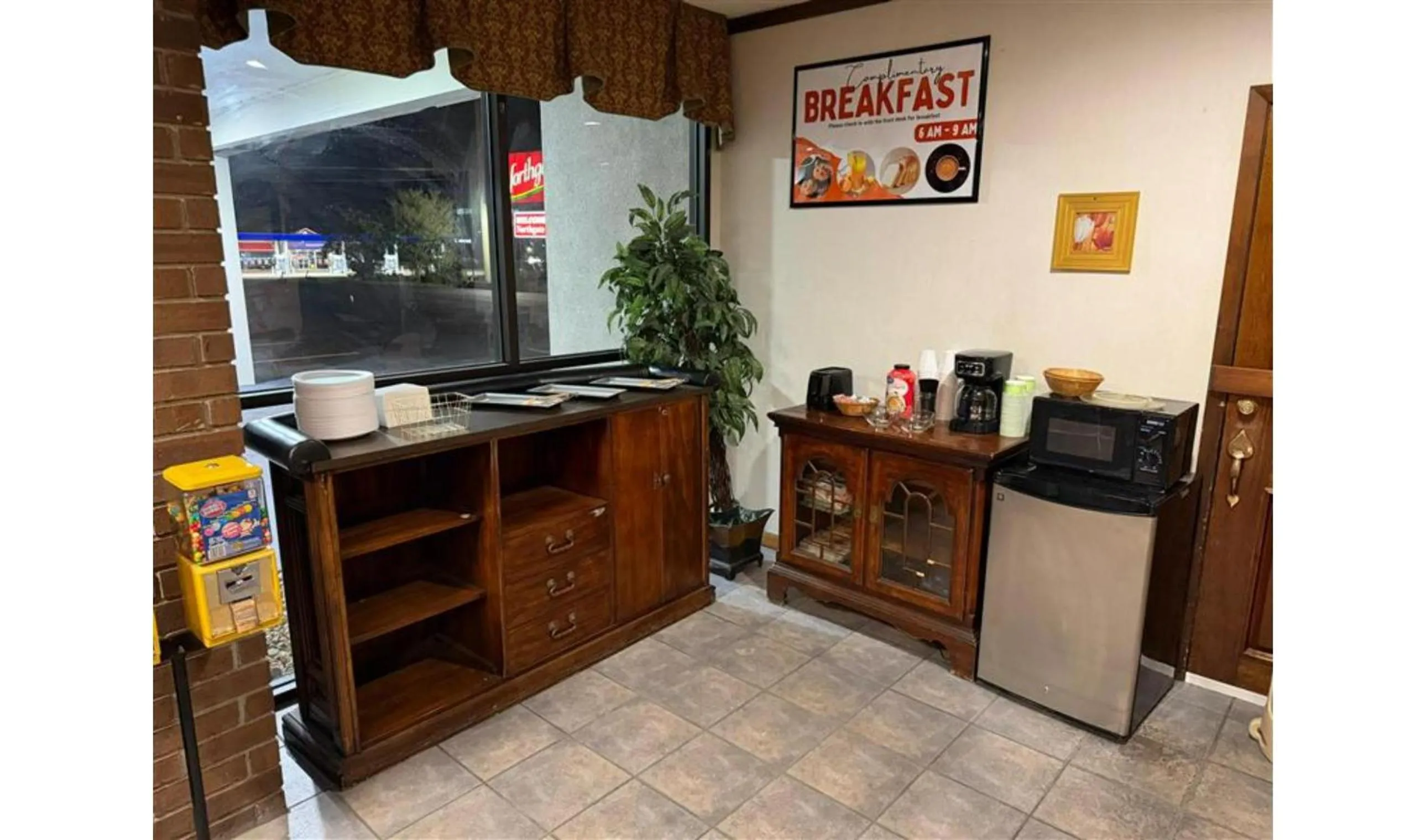 Breakfast in Northgate Inn by Townhouse Hattiesburg I-59