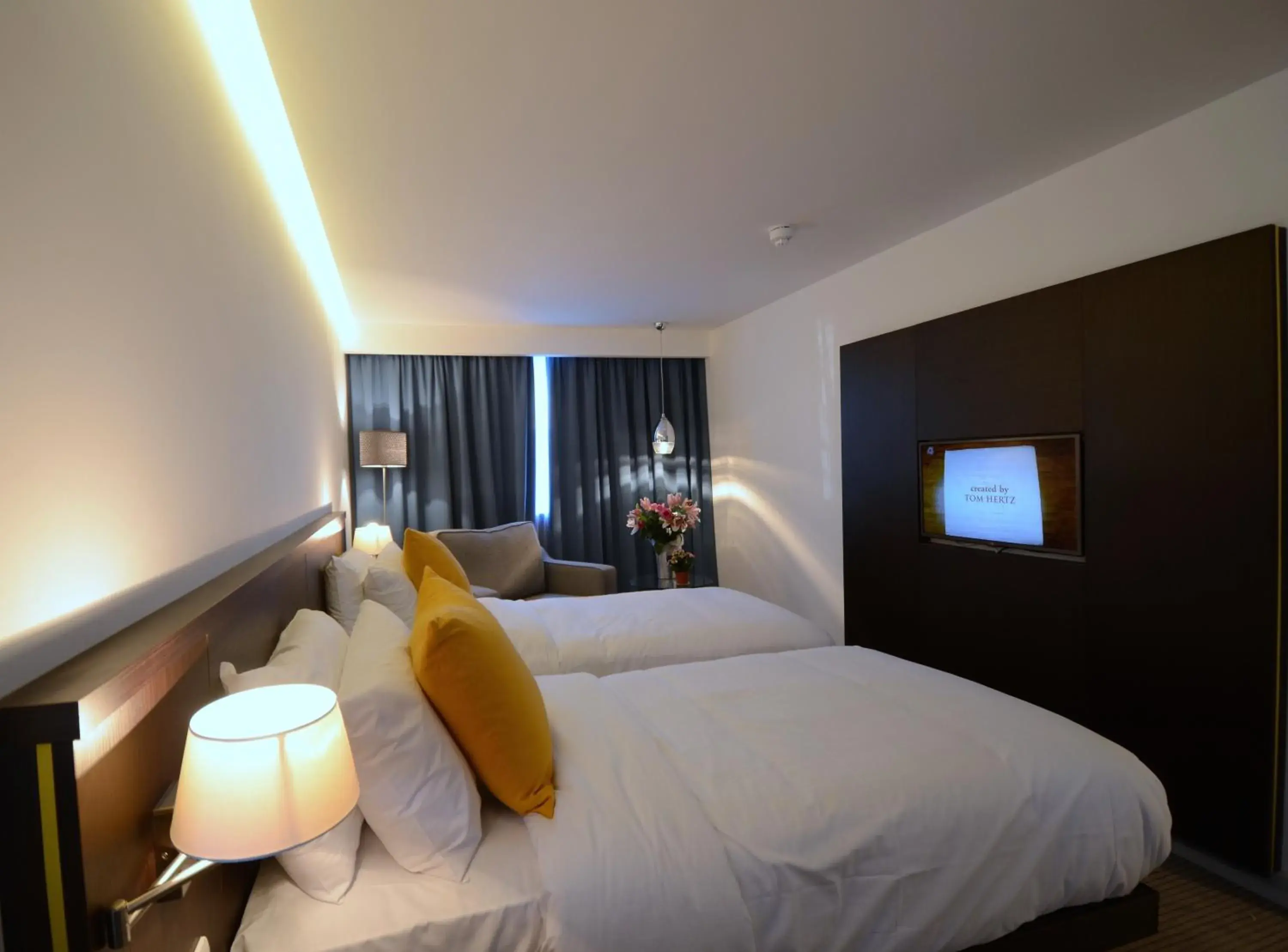 Executive Twin Room in Pelican London Hotel and Residence Executive Twin Room in Pelican London Hotel and Residence