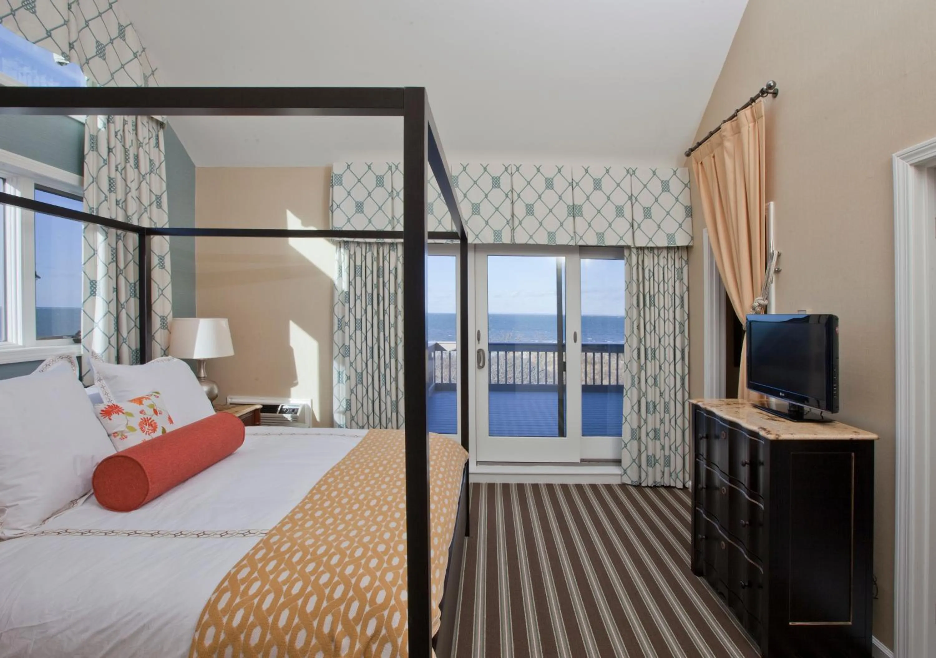 Bedroom, Bed in The Mansion at Ocean Edge Resort & Golf Club