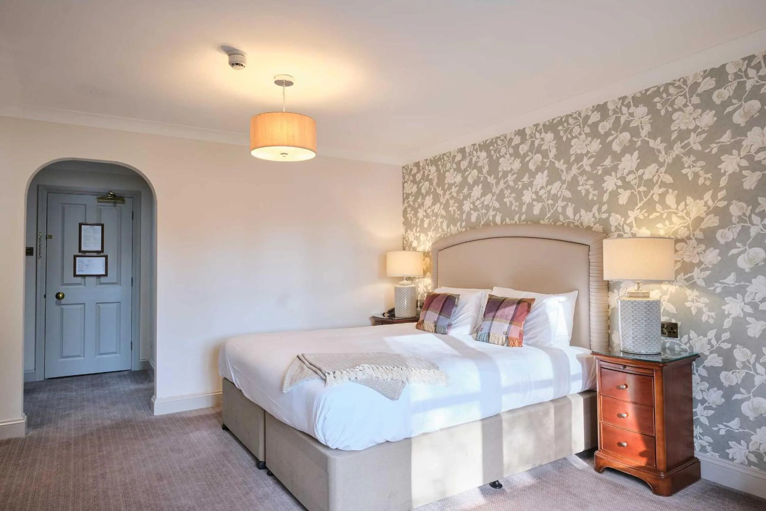 Bed in Stratton House Hotel & Spa