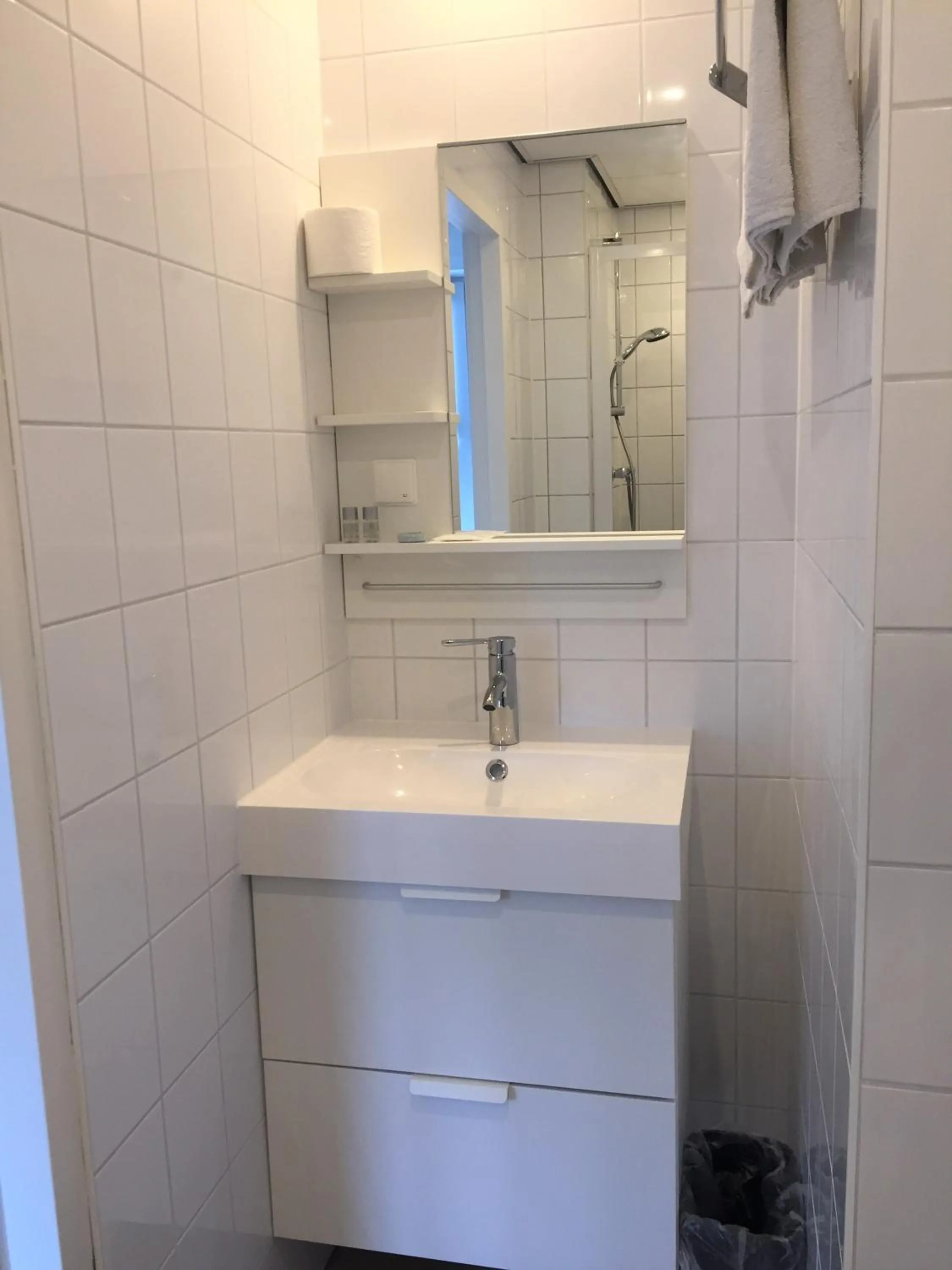 Bathroom in Pension Zandvoort aan Zee