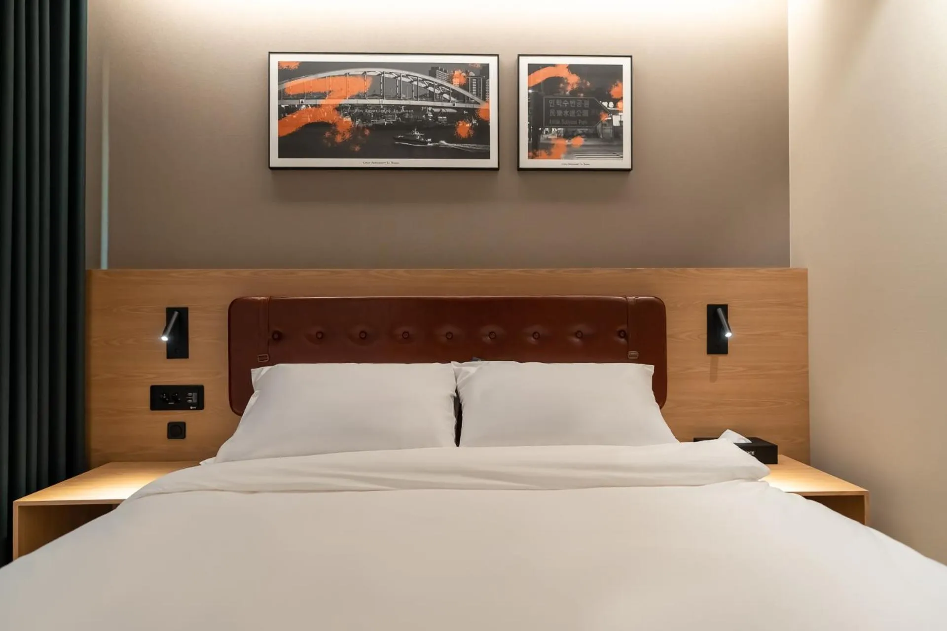 Bed in D OV Haeundae Hotel