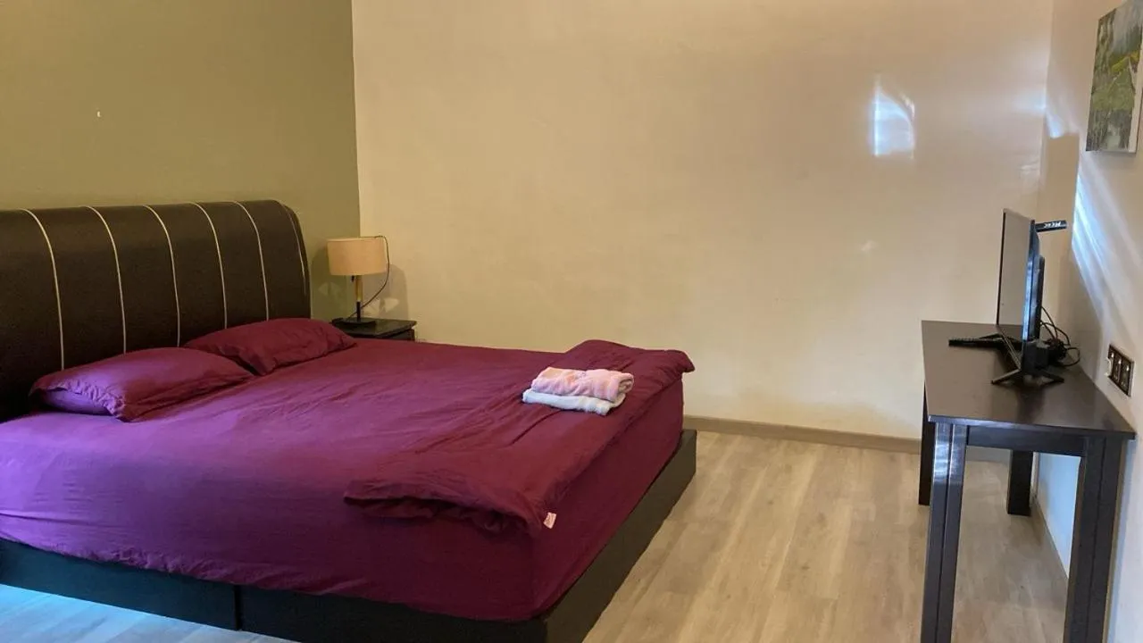 Bed in Maifa Village Chalet