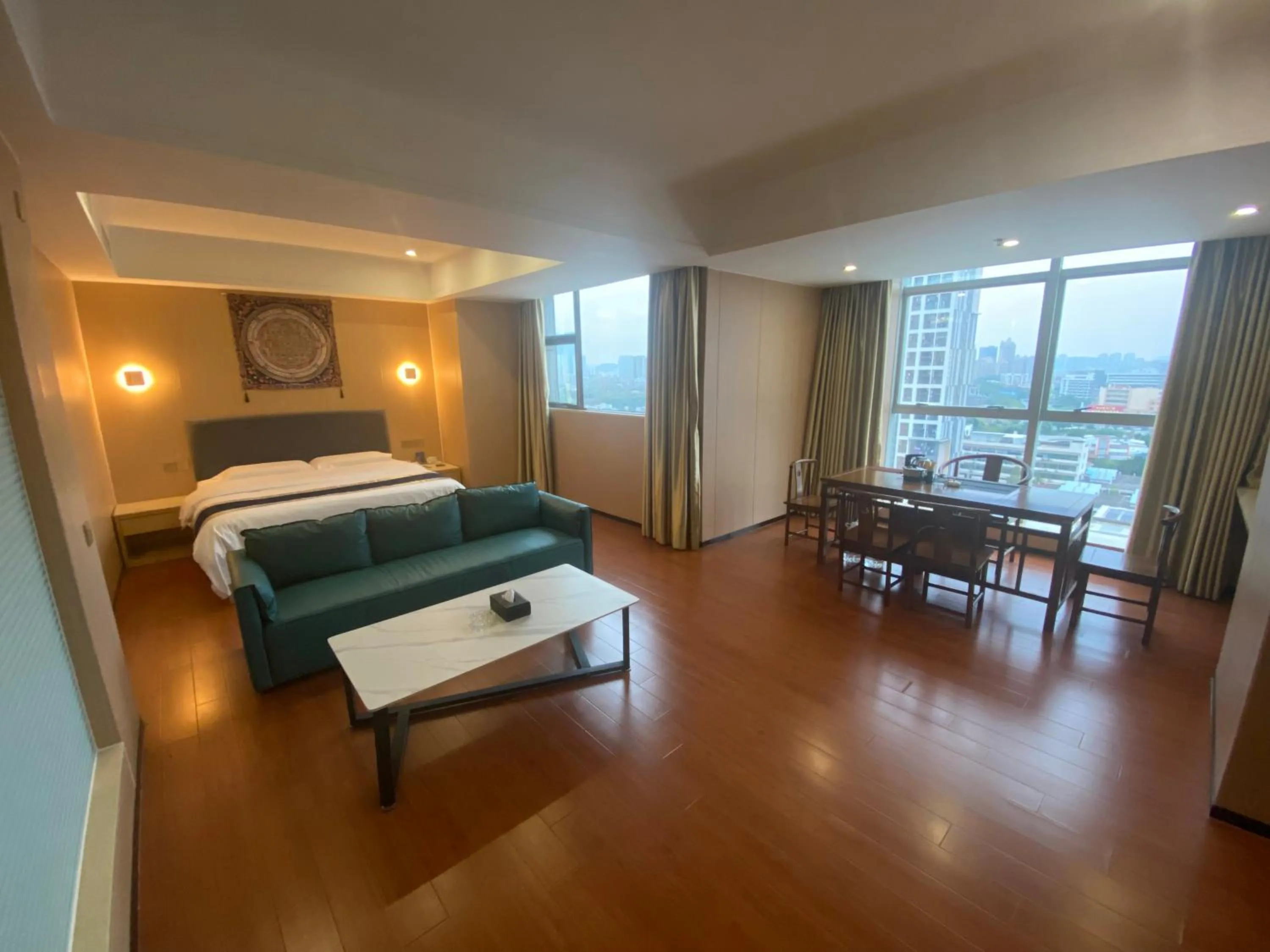 Bed in Green Island Holiday Hotel