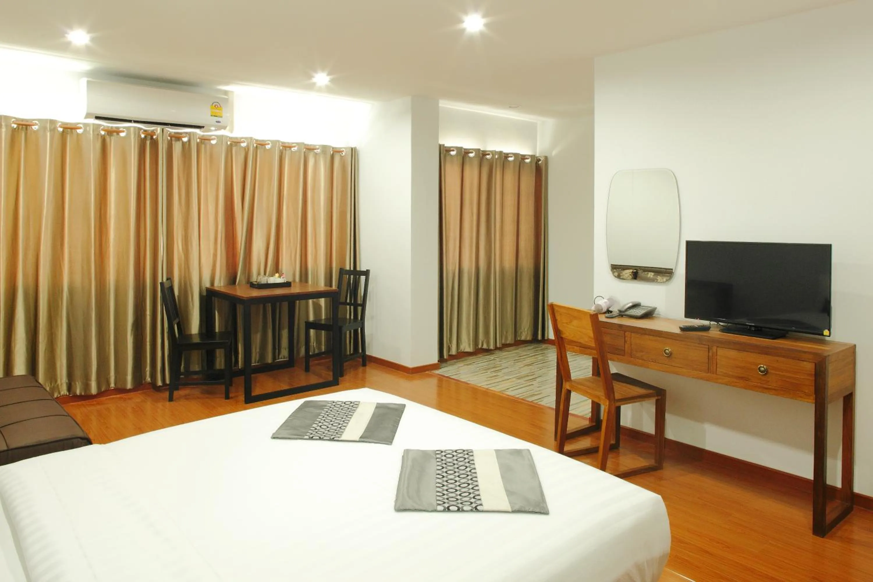 Bedroom, Bed in Double DD House at MRT Sutthisarn