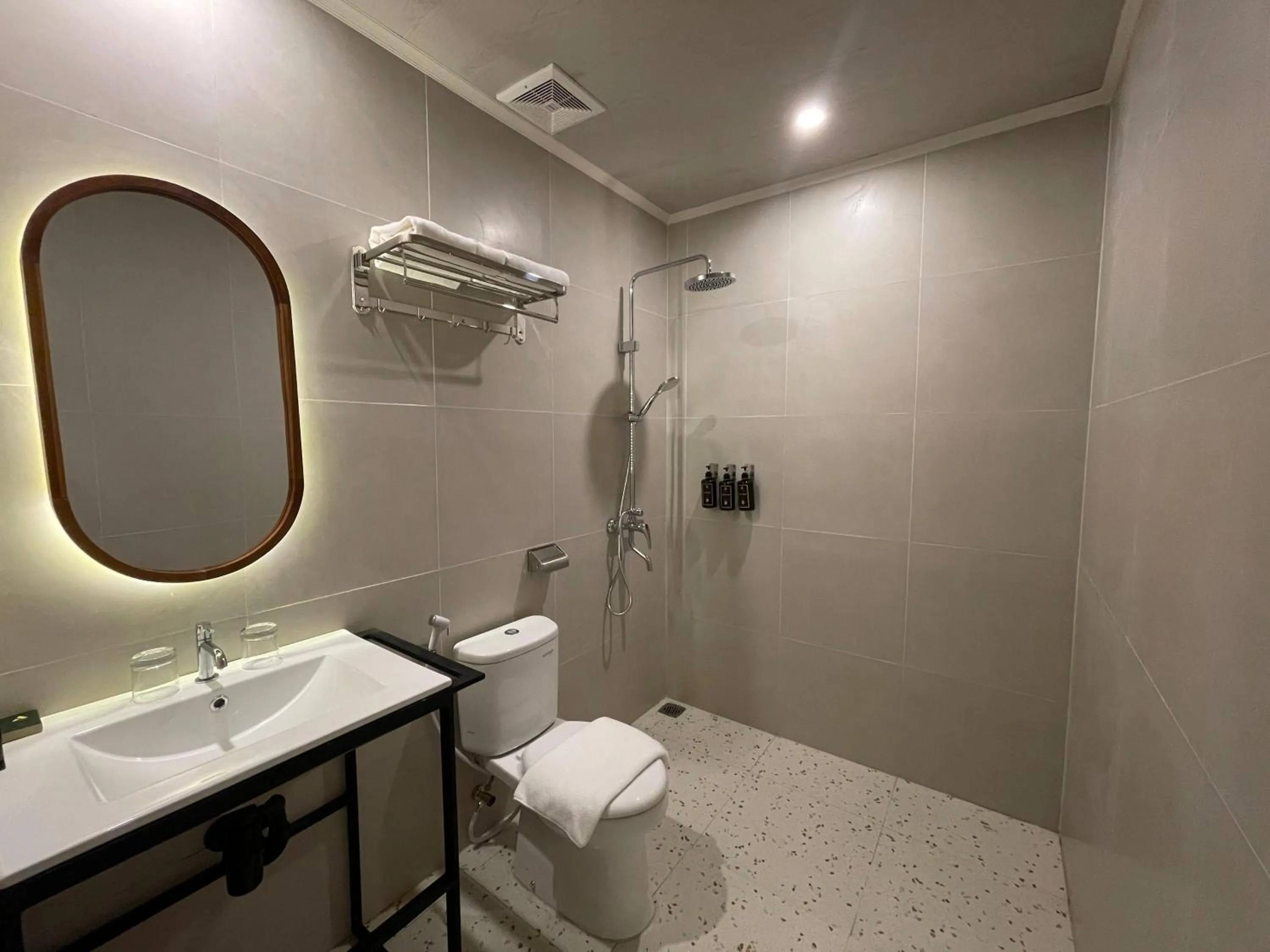 Bathroom in Azana Essence Sanggabuana Bogor