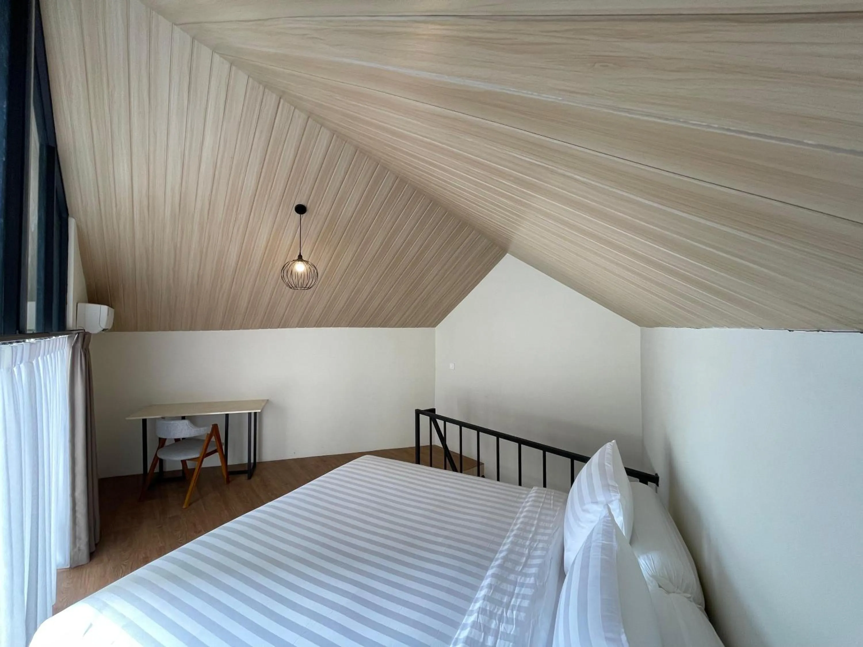 Bed in Azana Essence Sanggabuana Bogor