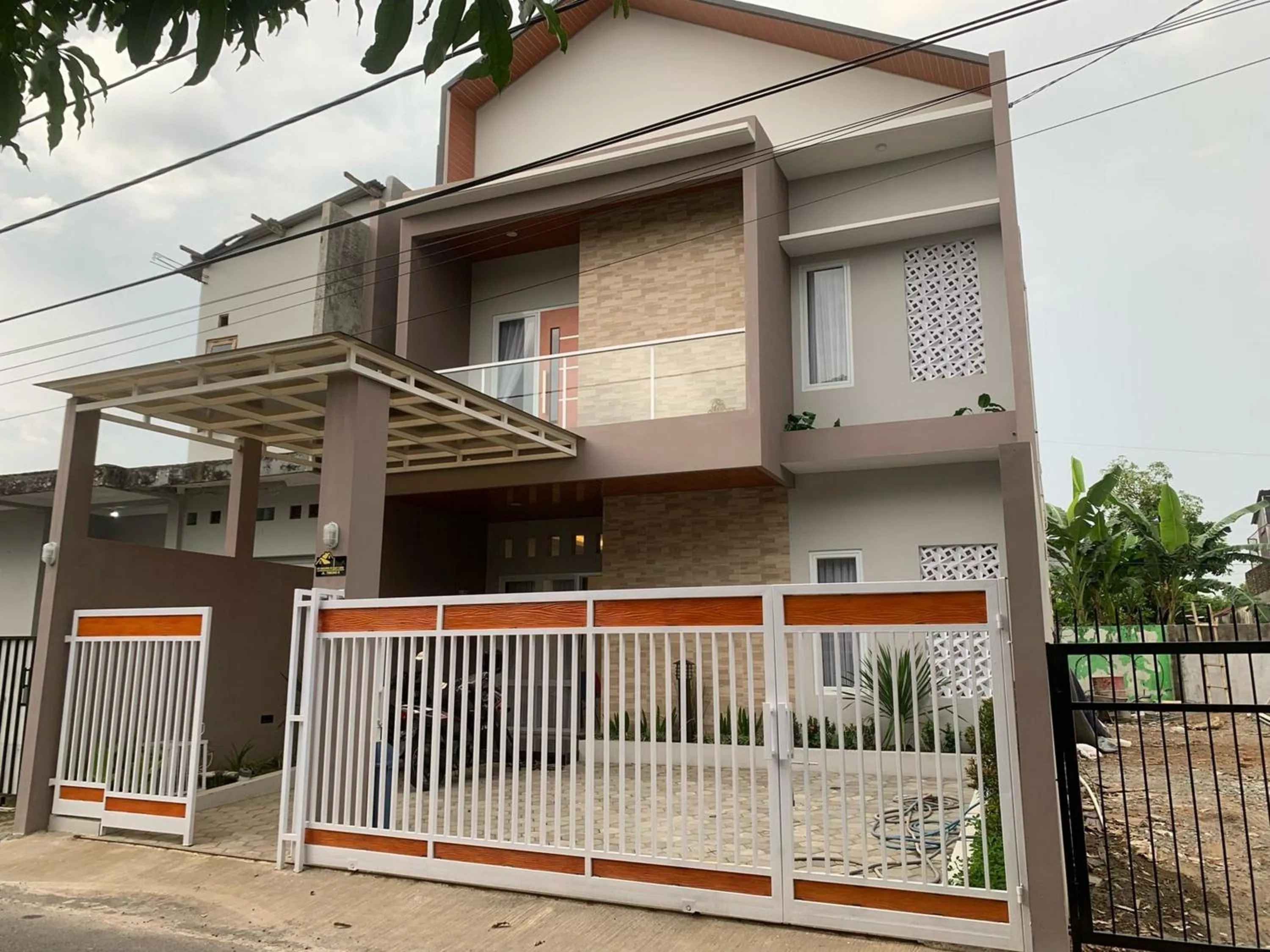 Property building in Sumarsi Homestay Mitra RedDoorz