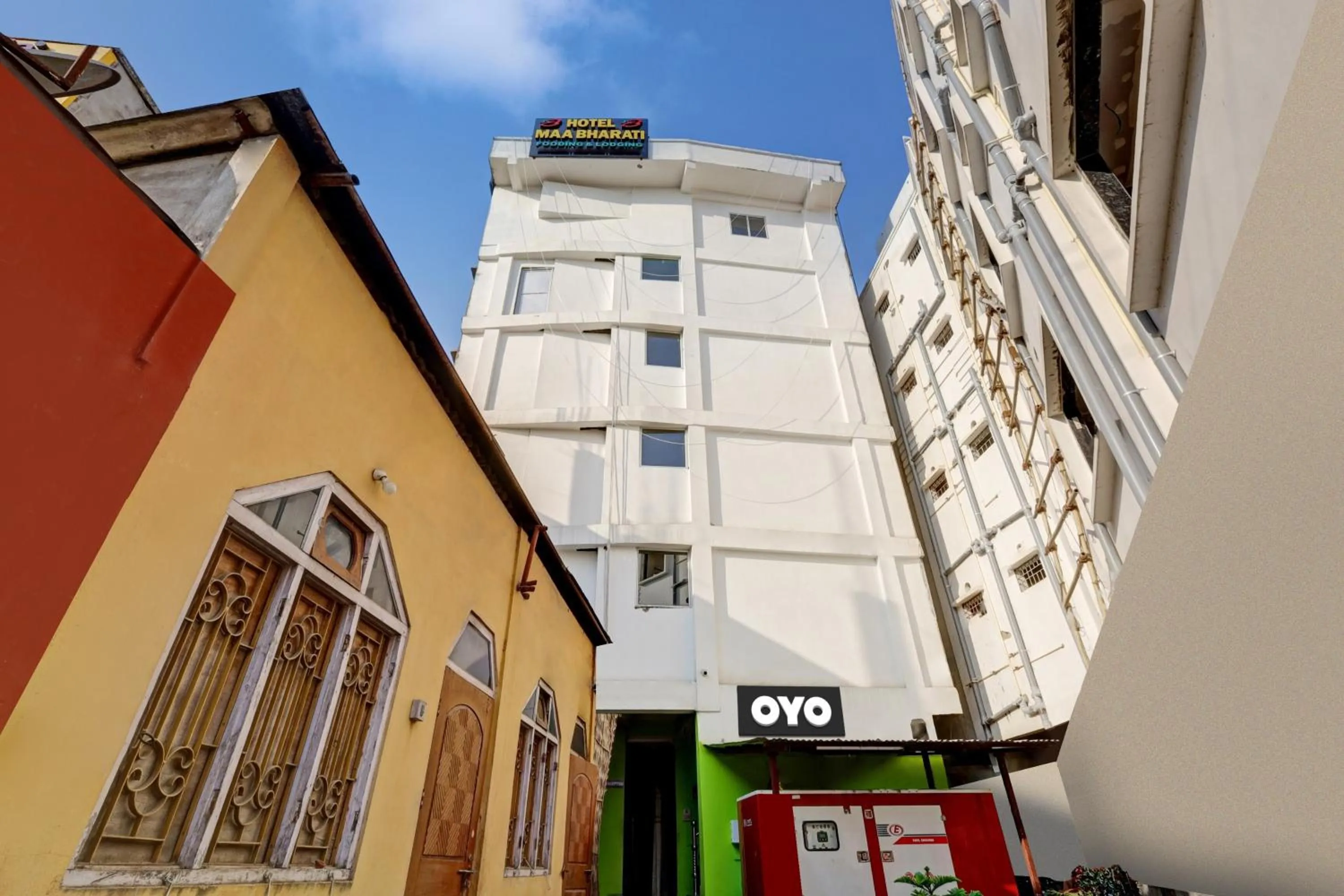 Facade/entrance in Hotel O Maa Bharati