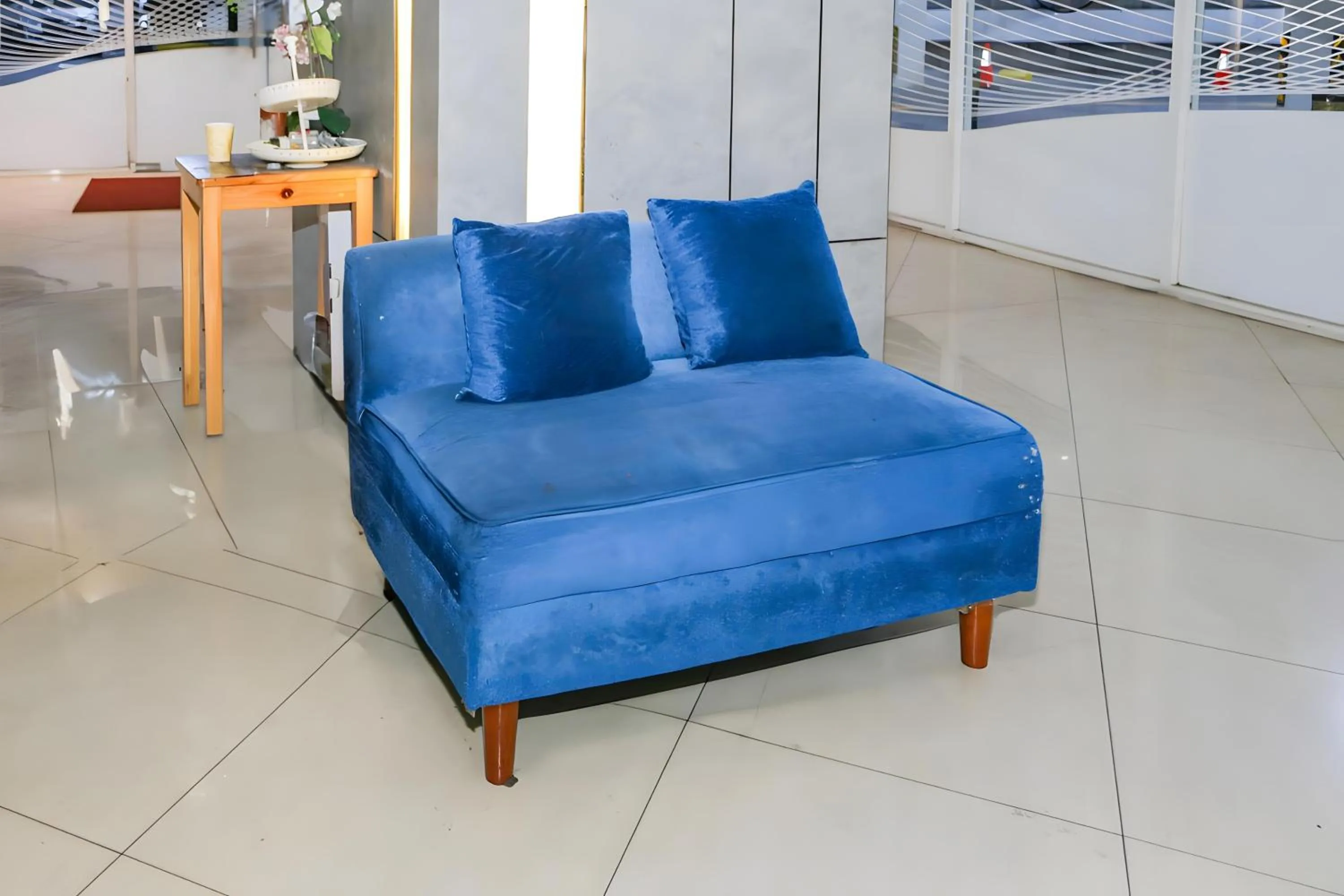 Lobby or reception in Collection O Fortune 88 Kamala Lagoon Reception at Indomaret and White Forest