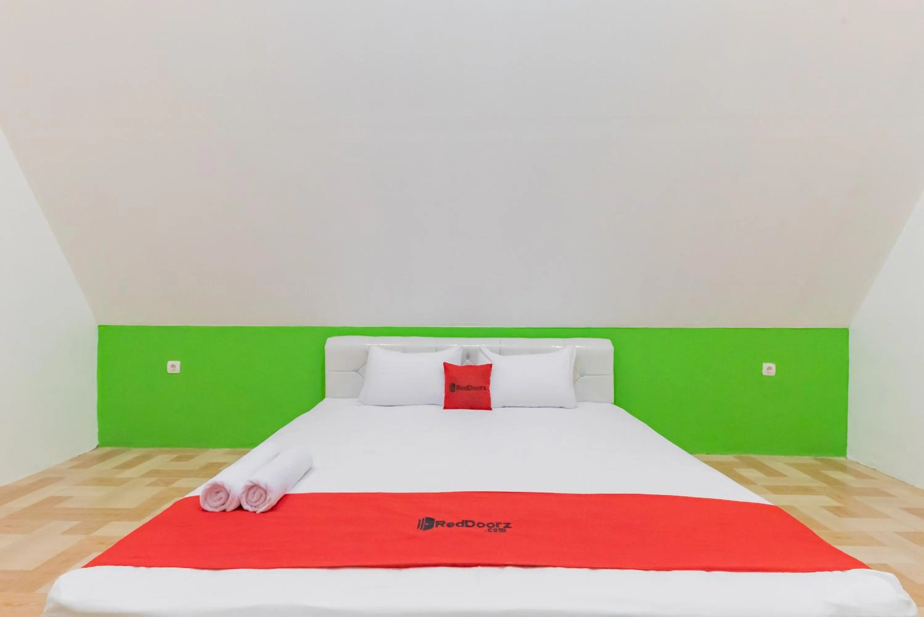 Bed in RedDoorz Syariah Plus Near Sukabumi Station