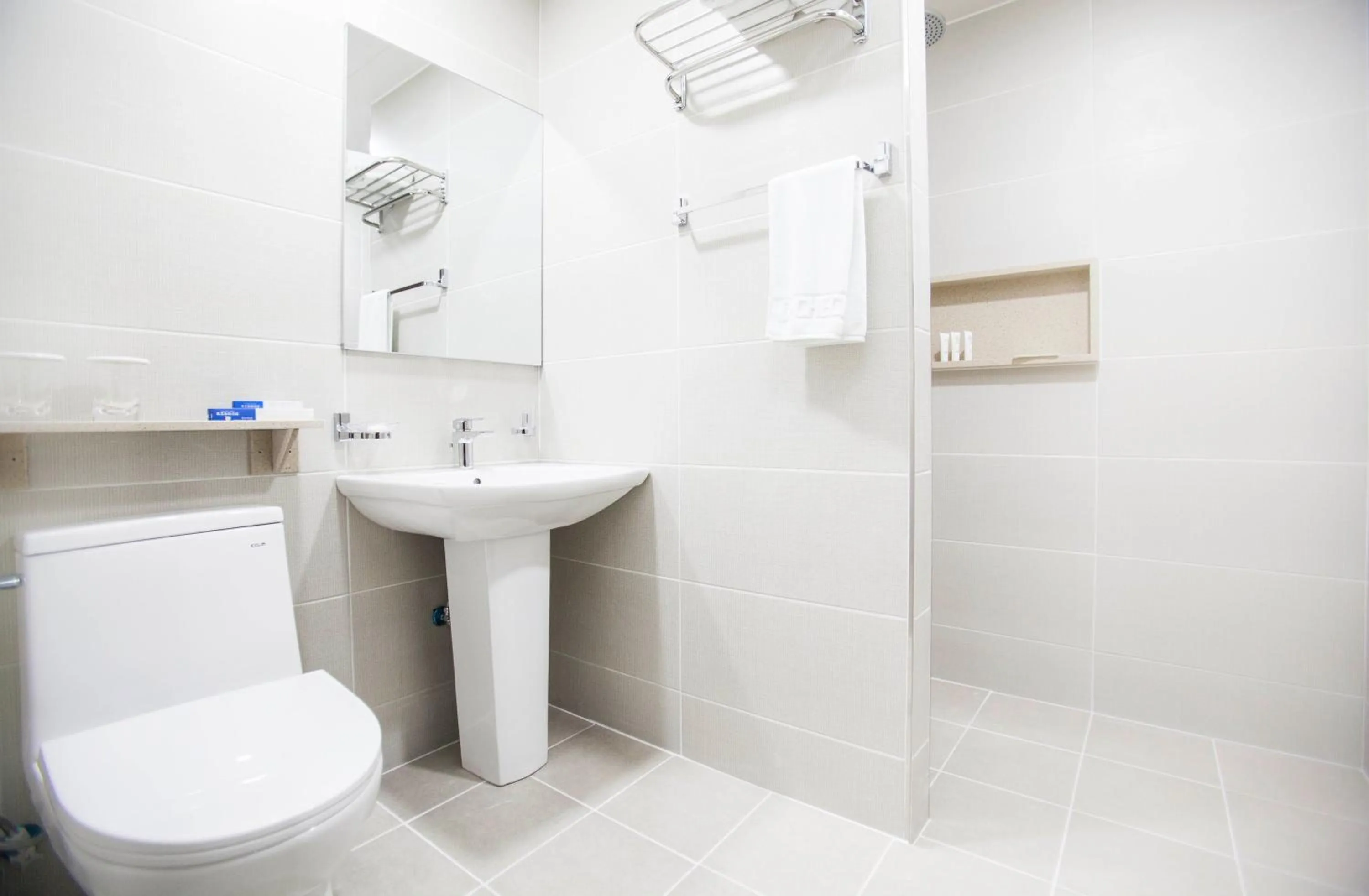 I-check Hyunjin Hotel