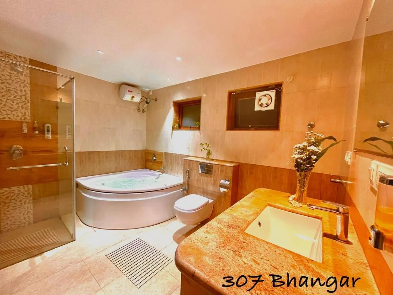 Bathroom in Beach Paradise Miramar Goa