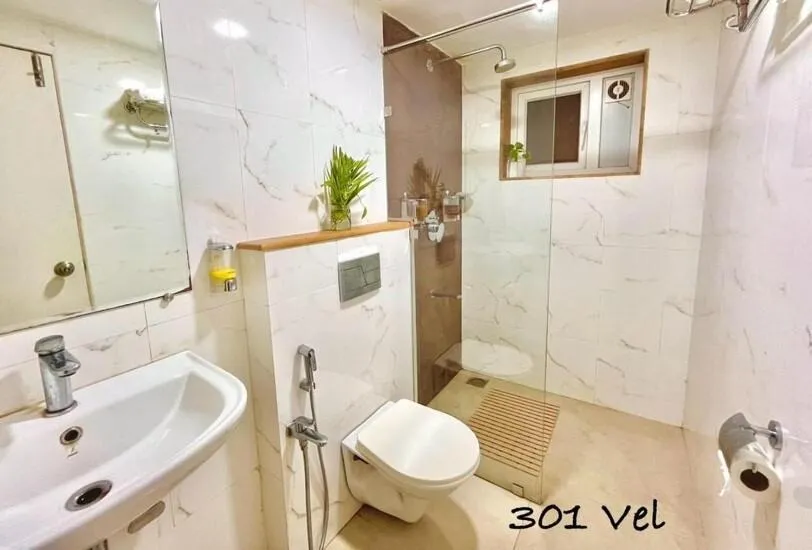 Bathroom in Beach Paradise Miramar Goa