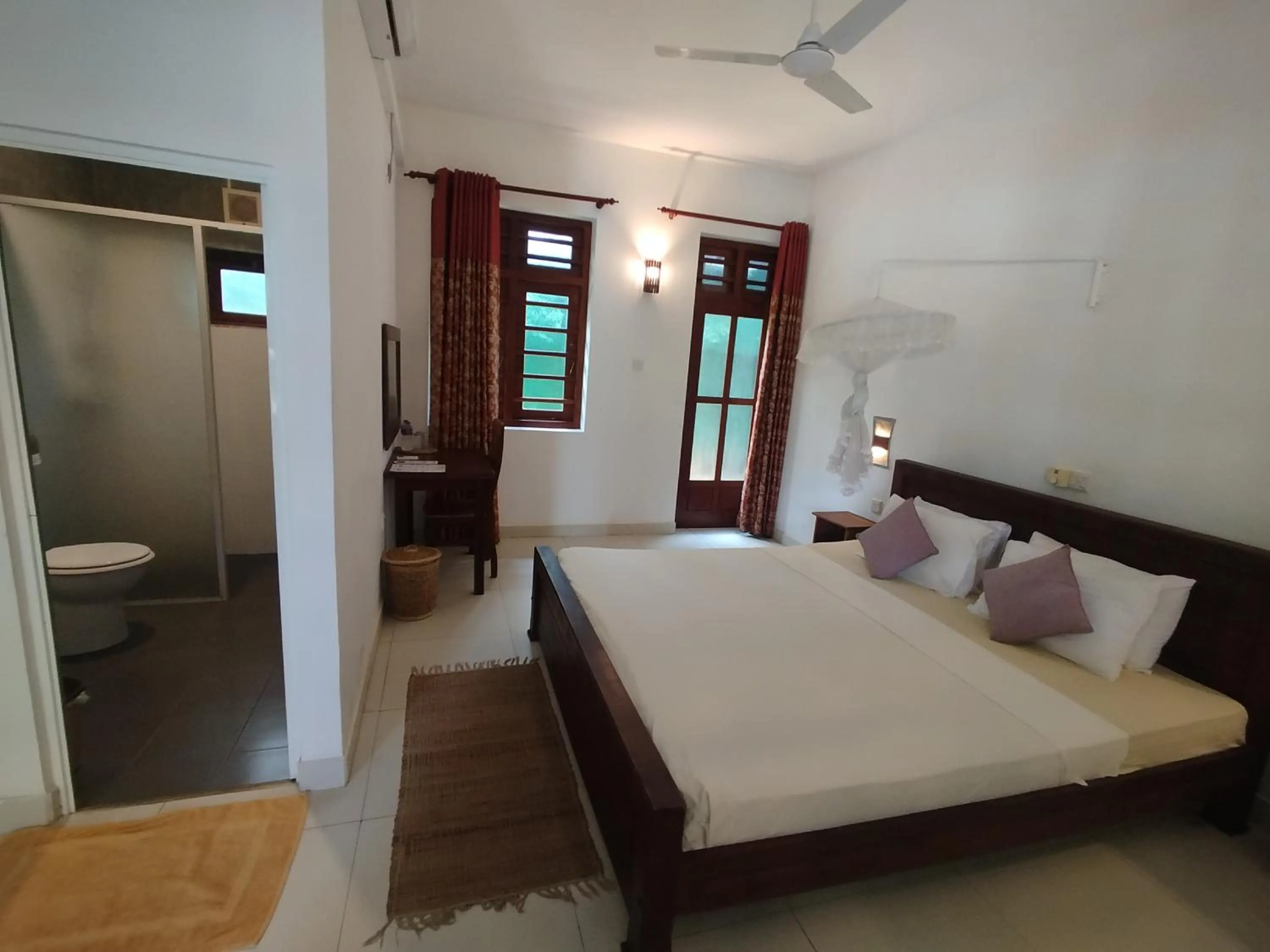 Bed in Weligama Ocean Breeze