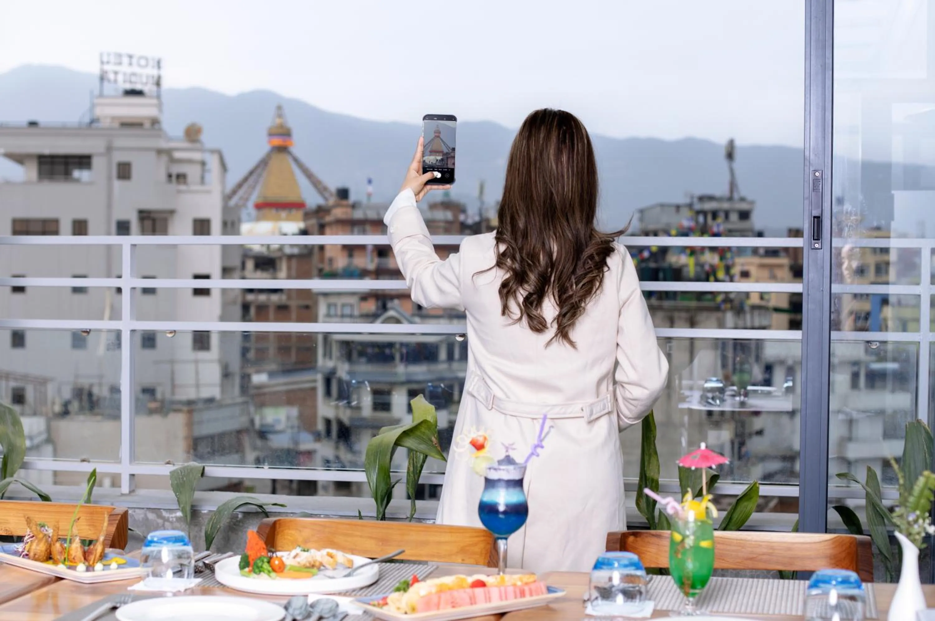 Restaurant/places to eat in HOTEL BHRIKUTI TARA