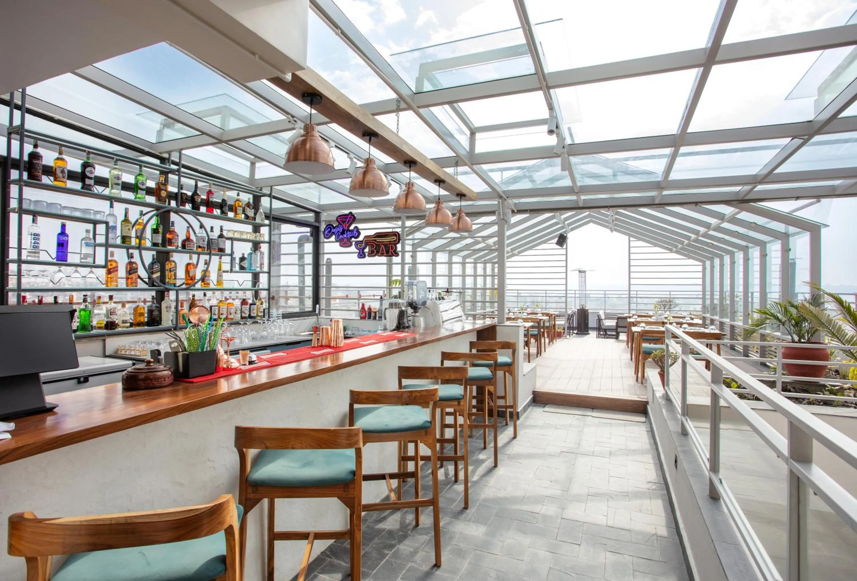 Restaurant/places to eat in HOTEL BHRIKUTI TARA