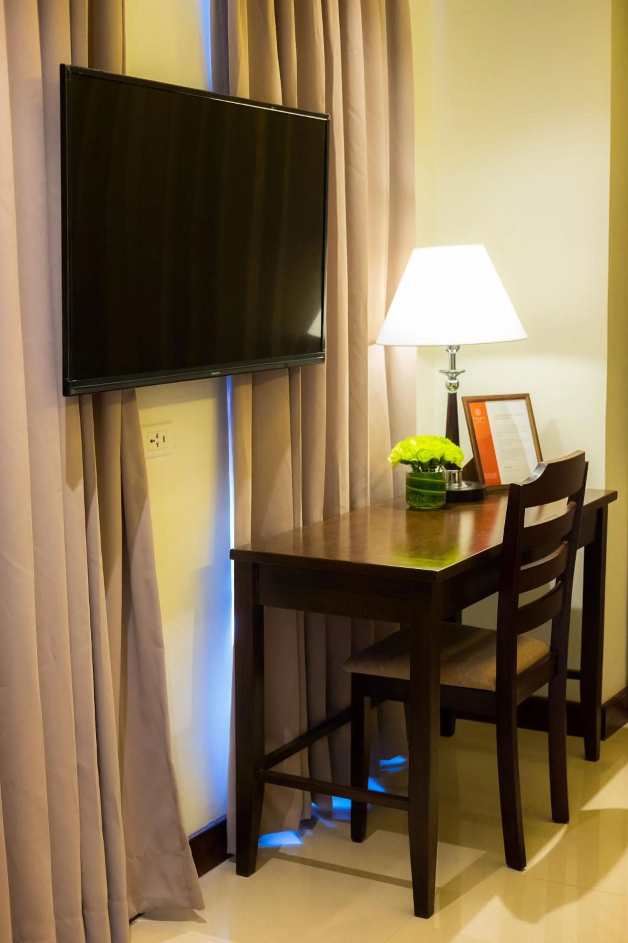 TV and multimedia in Soleil Suites Cebu