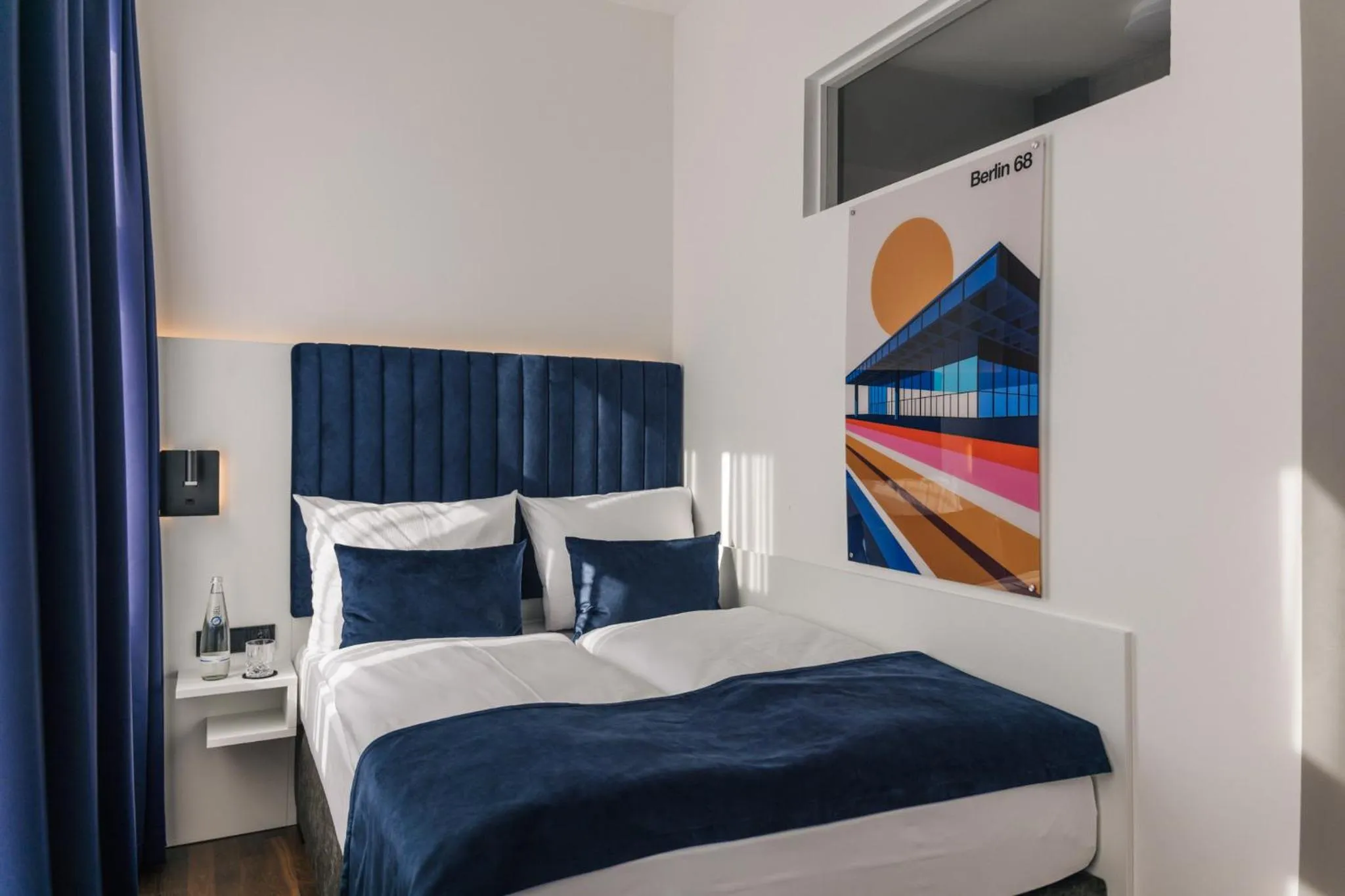 Bed in Homaris East Side