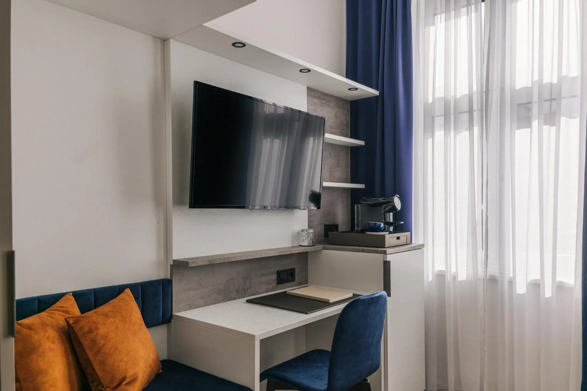 TV and multimedia in Homaris East Side