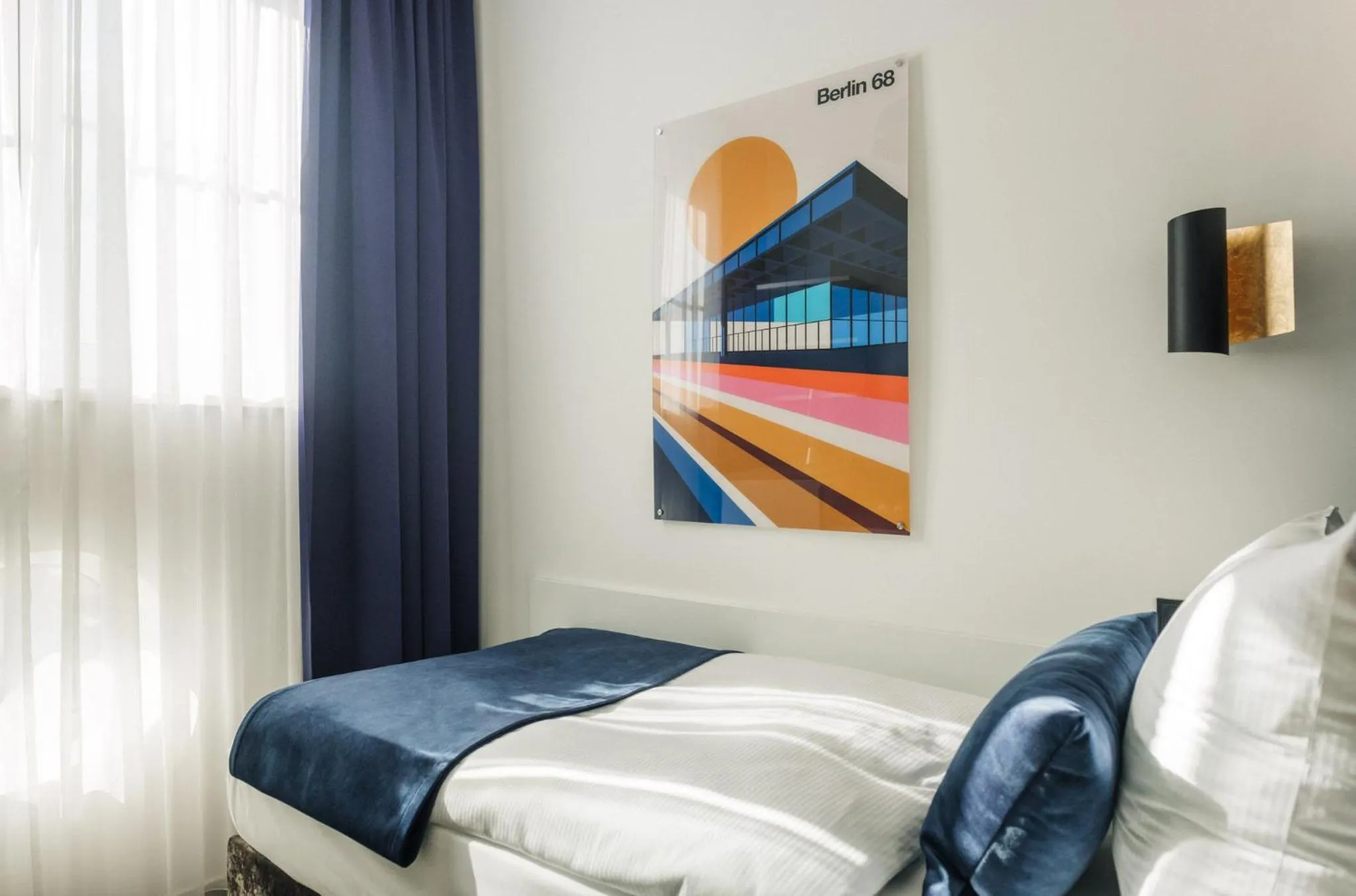 Bed in Homaris East Side