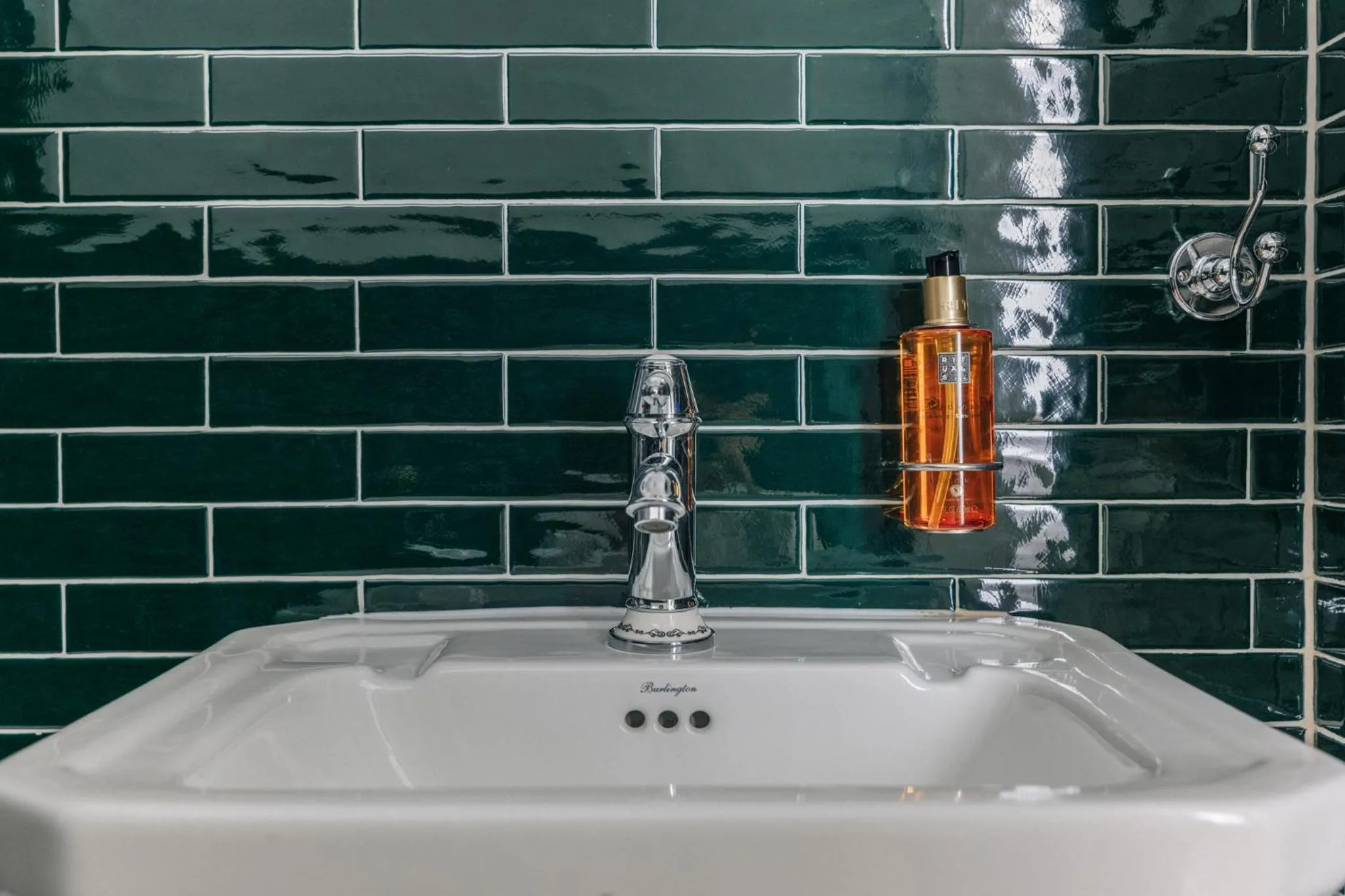 Bathroom in Homaris East Side