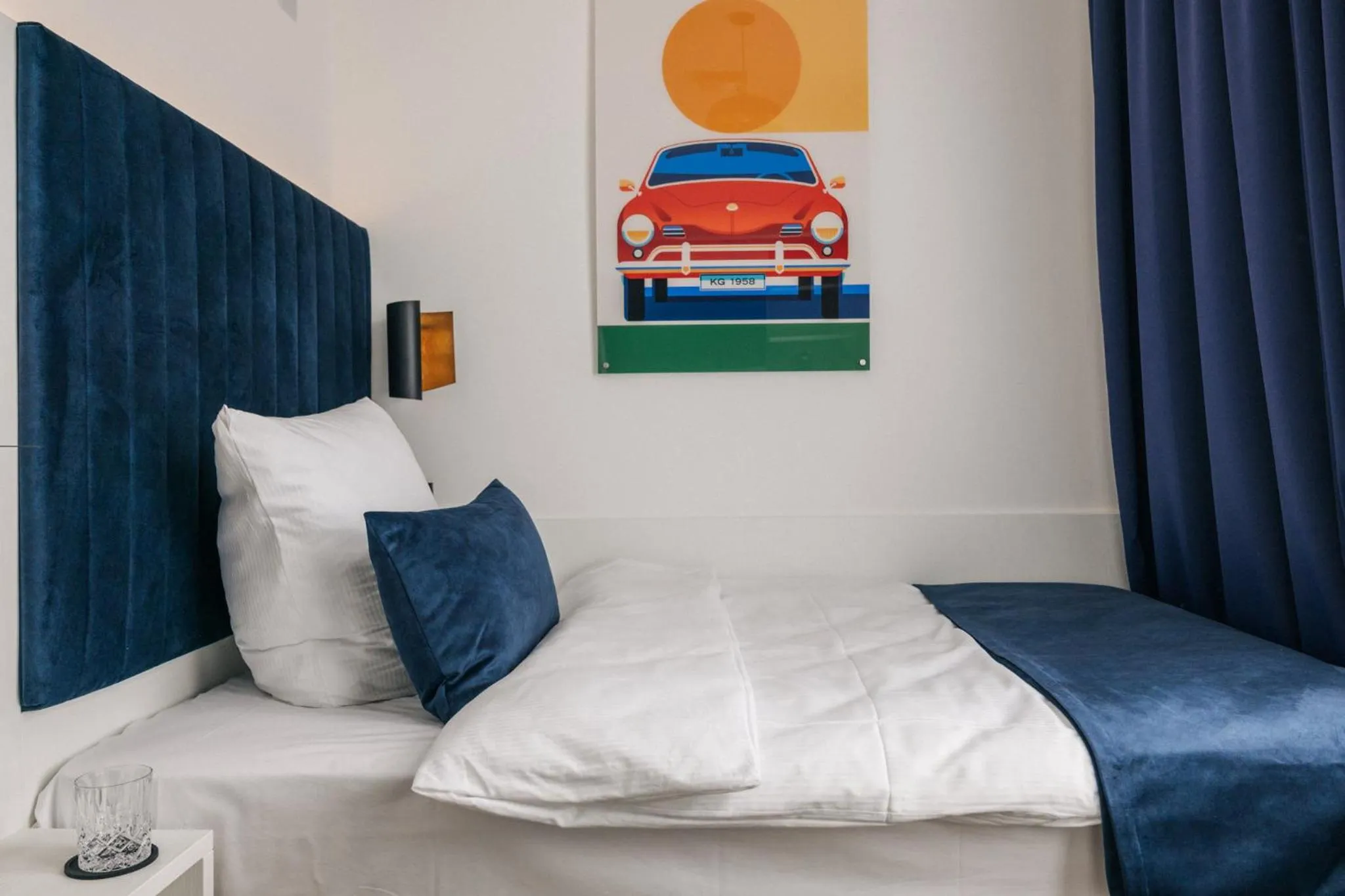 Bed in Homaris East Side