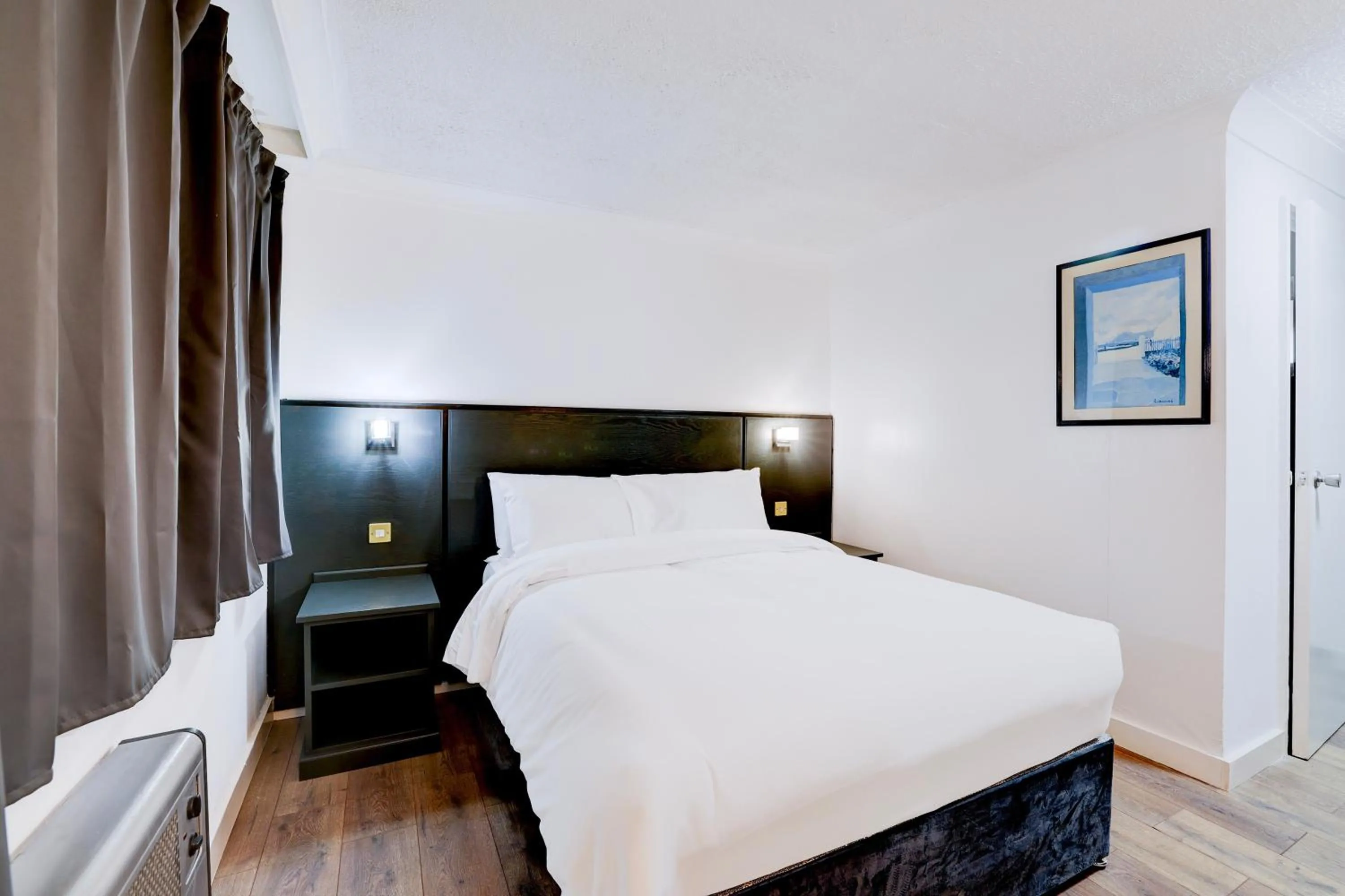 Bedroom, Bed in The Rivenhall Hotel in Witham, Chelmsford