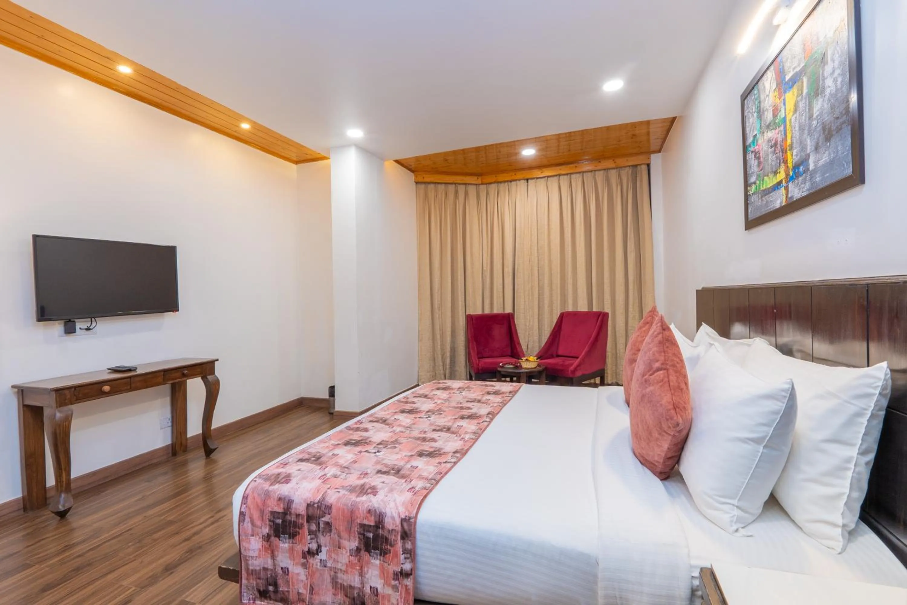 TV and multimedia, Bed in Woodrock Luxury Boutique Hotel
