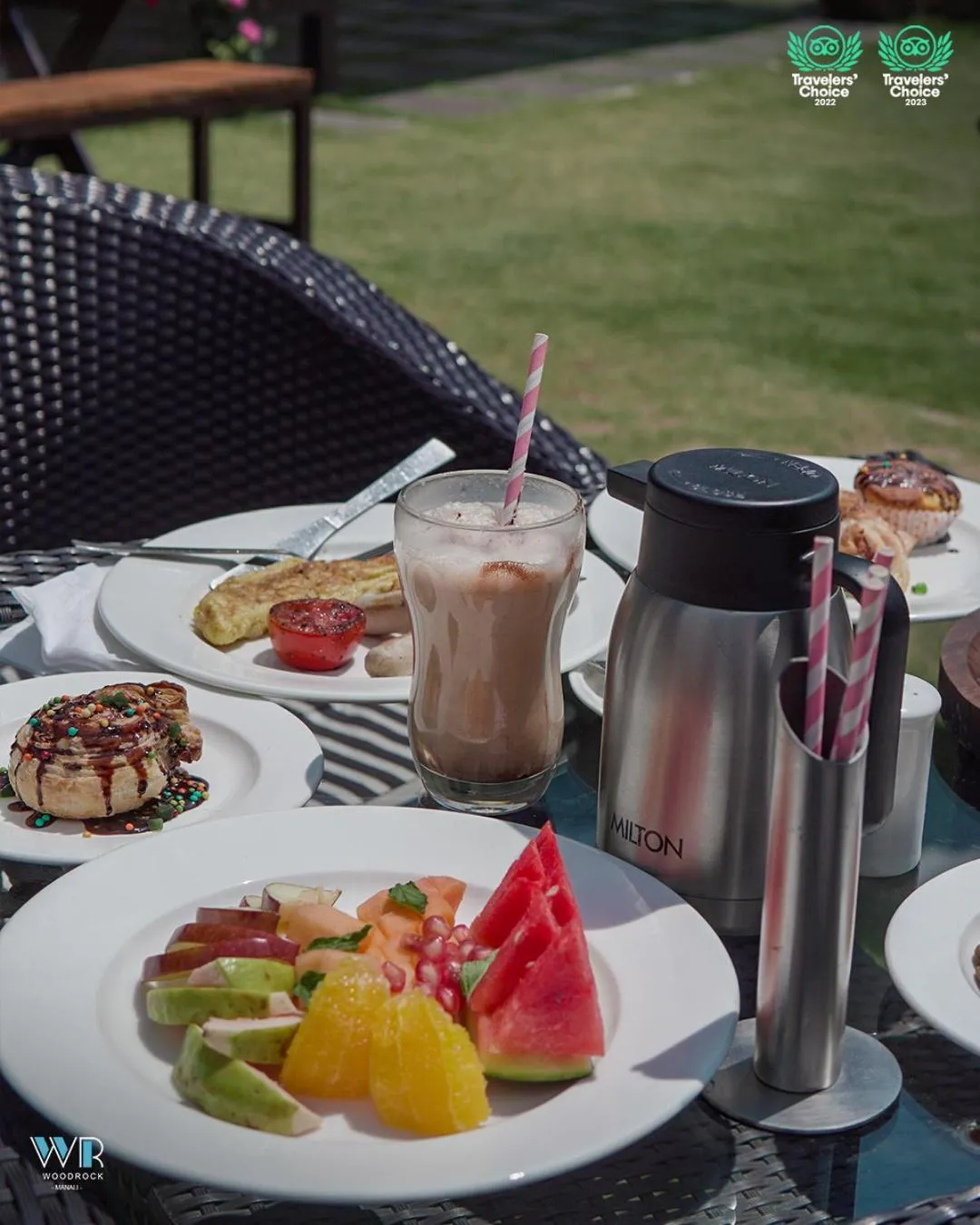 Food and drinks in Woodrock Luxury Boutique Hotel