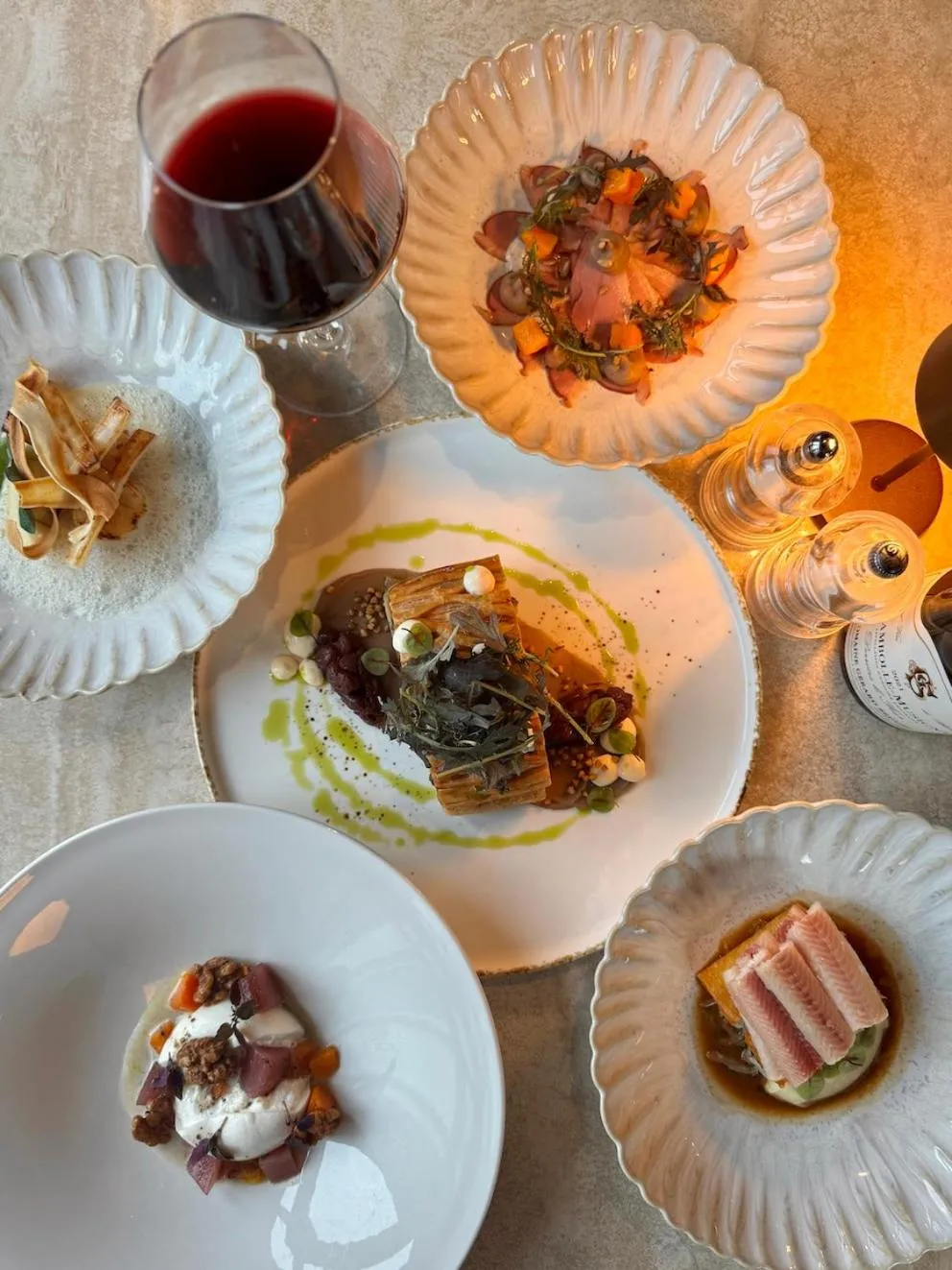 Restaurant/places to eat in Hotel Parkzicht Eindhoven