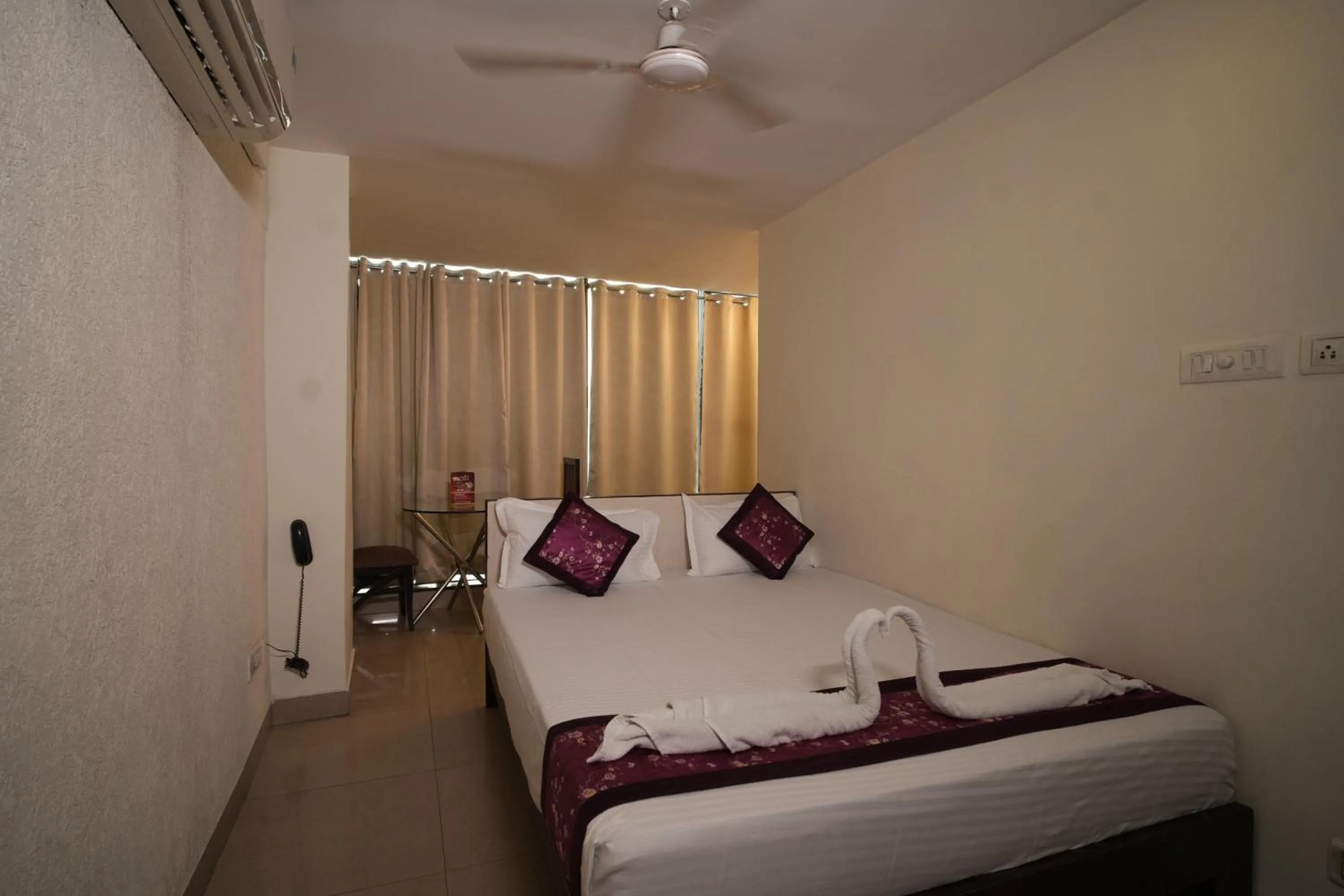 Bedroom in Hotel Pearl