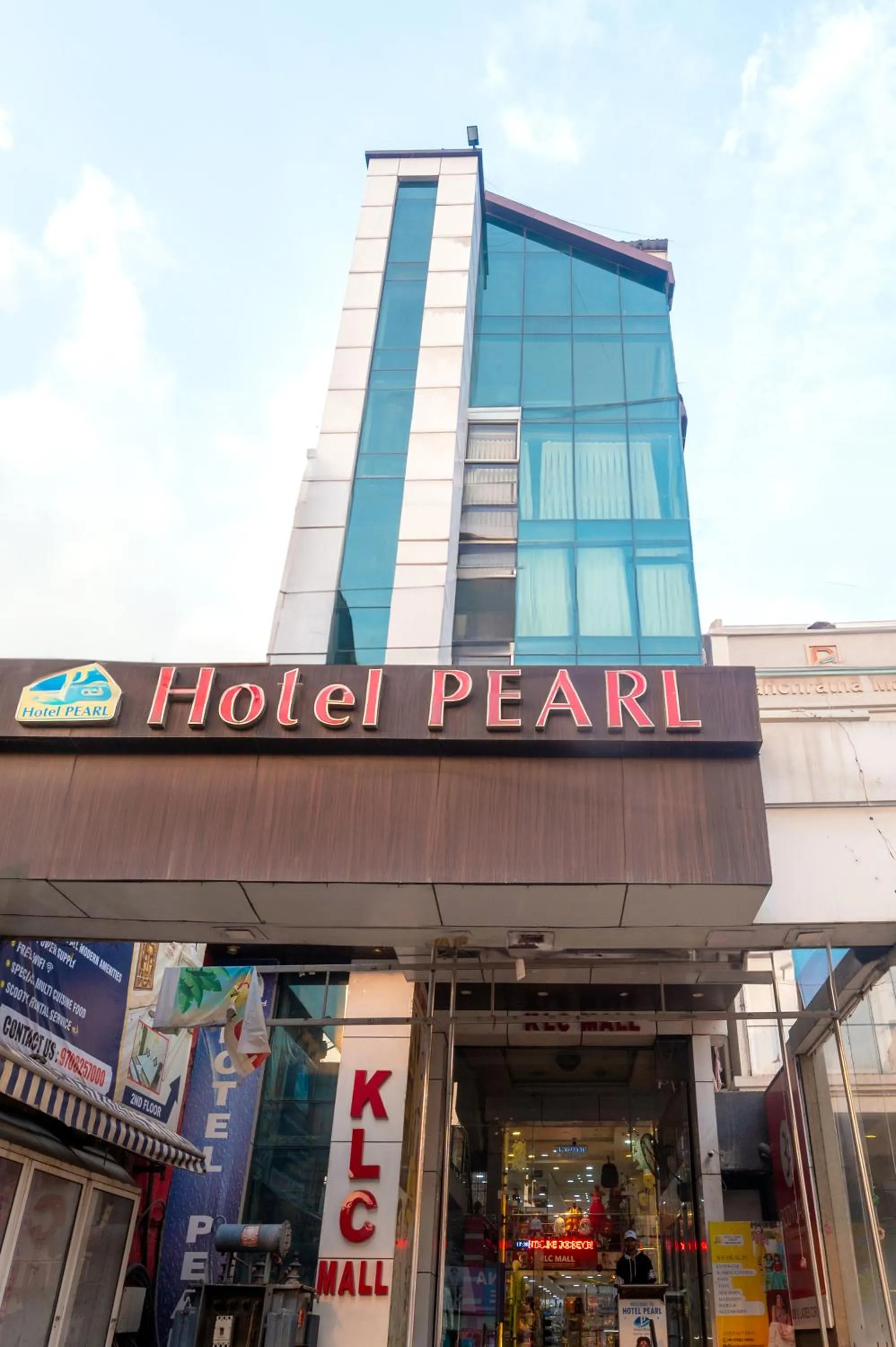 Property building in Hotel Pearl