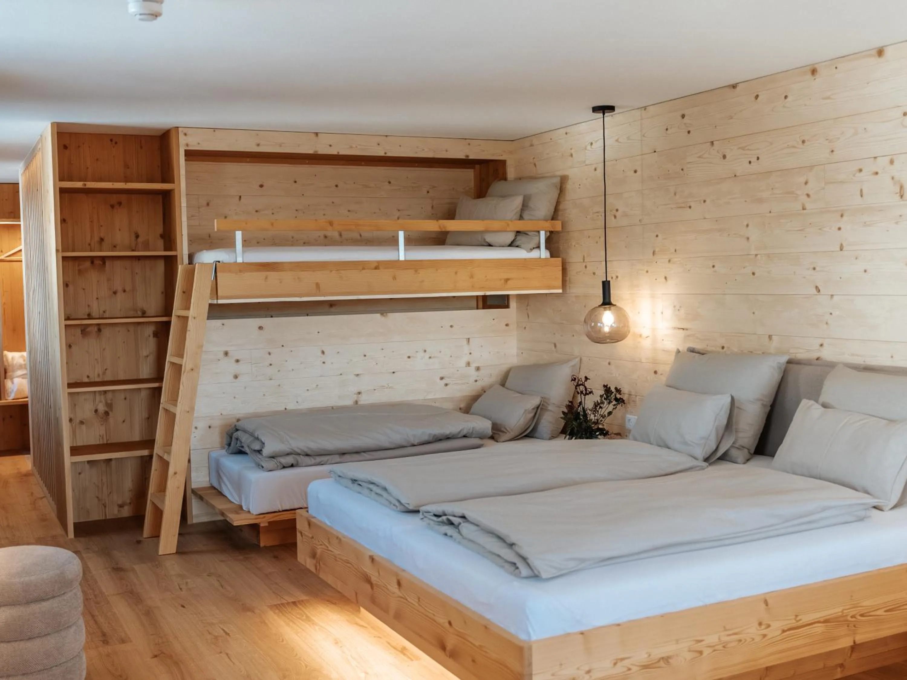 Bed in Berghotel Wald&Wiesn