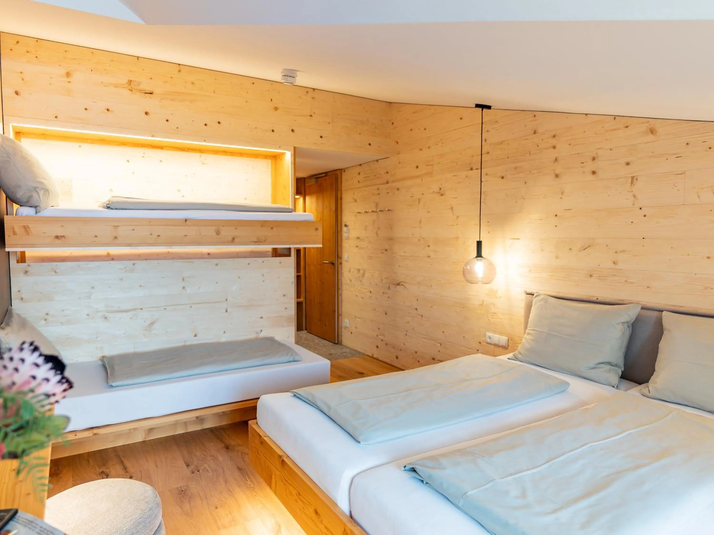 Bed in Berghotel Wald&Wiesn