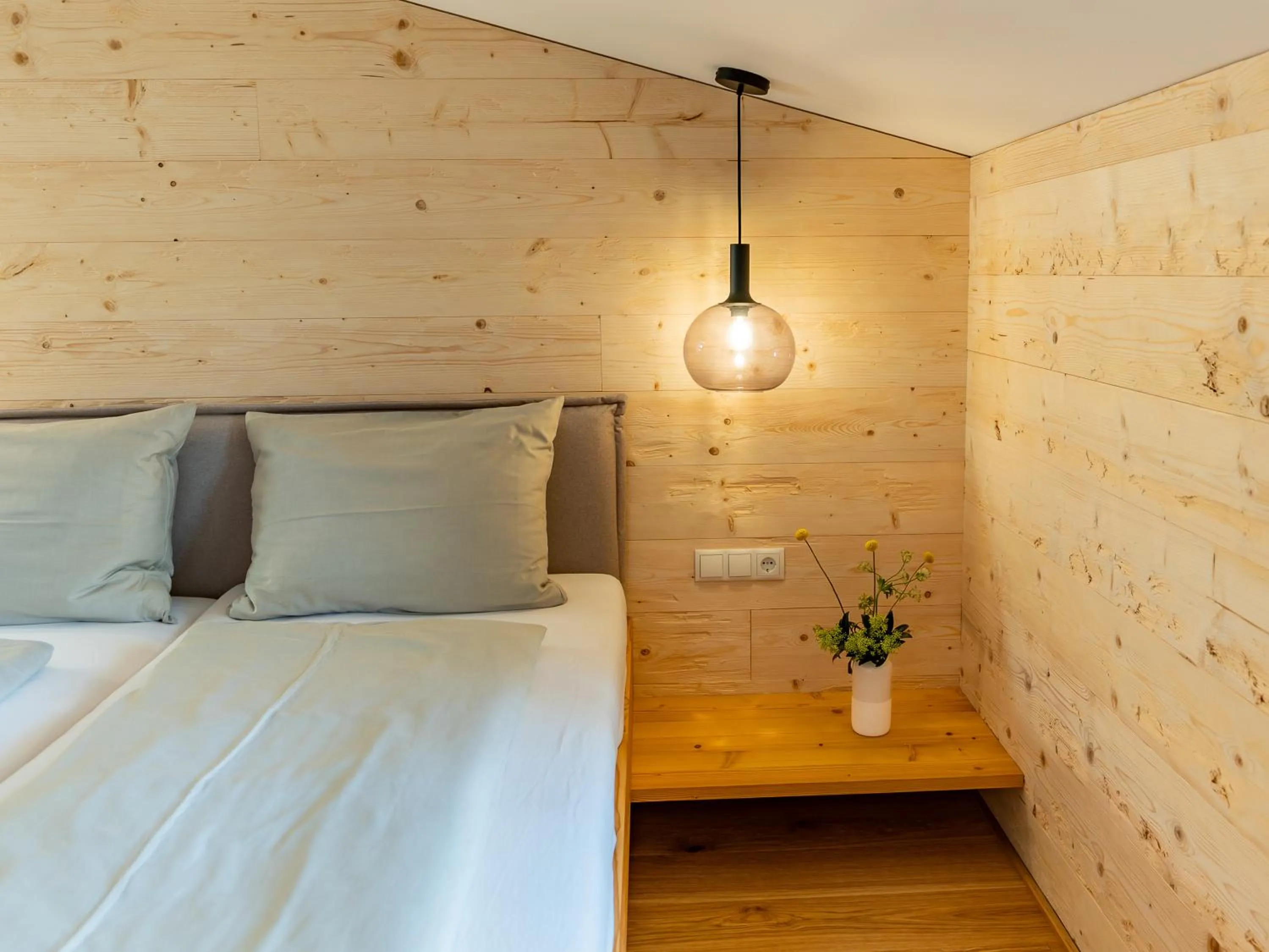 Bed in Berghotel Wald&Wiesn