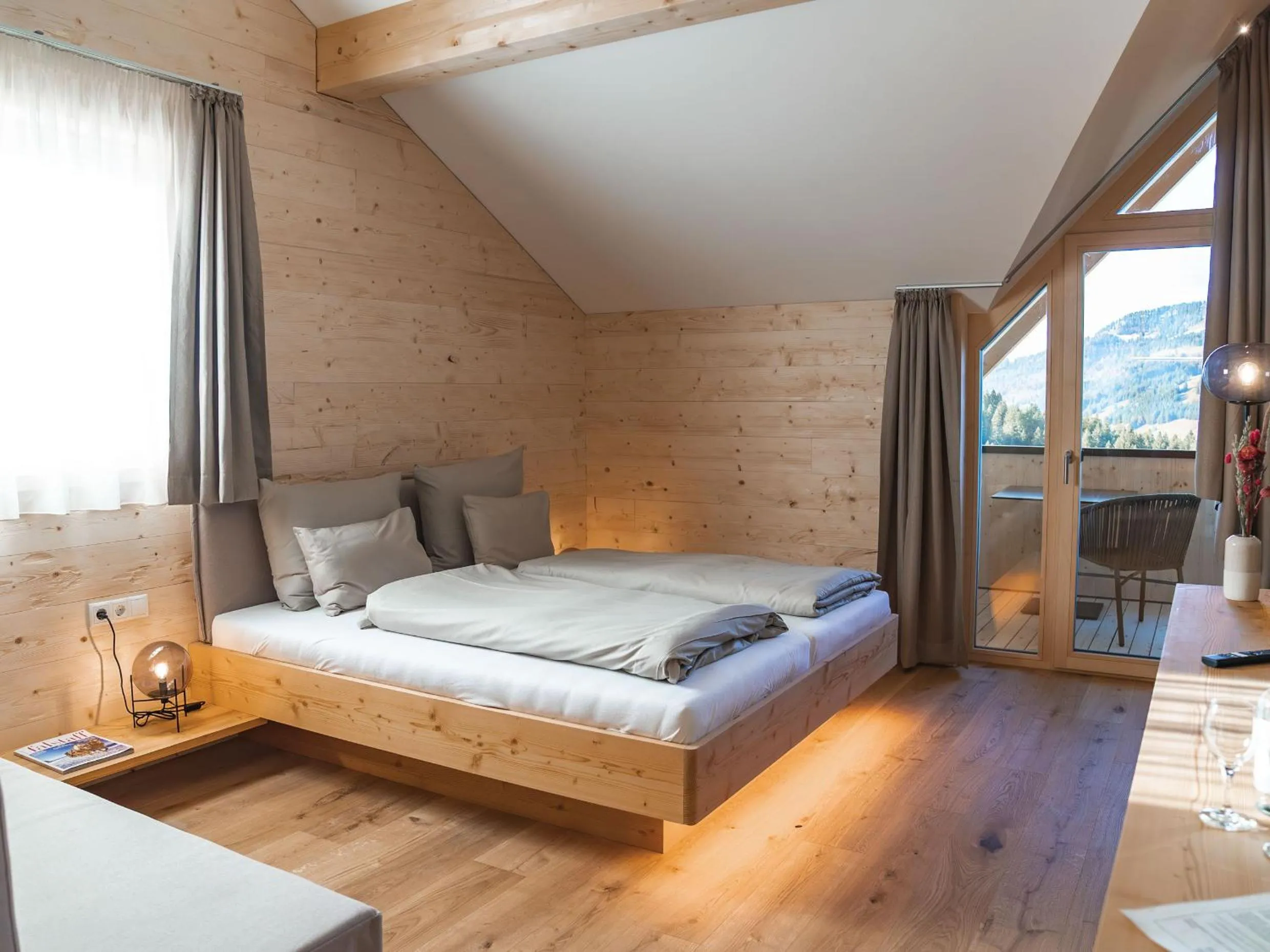 Bed in Berghotel Wald&Wiesn