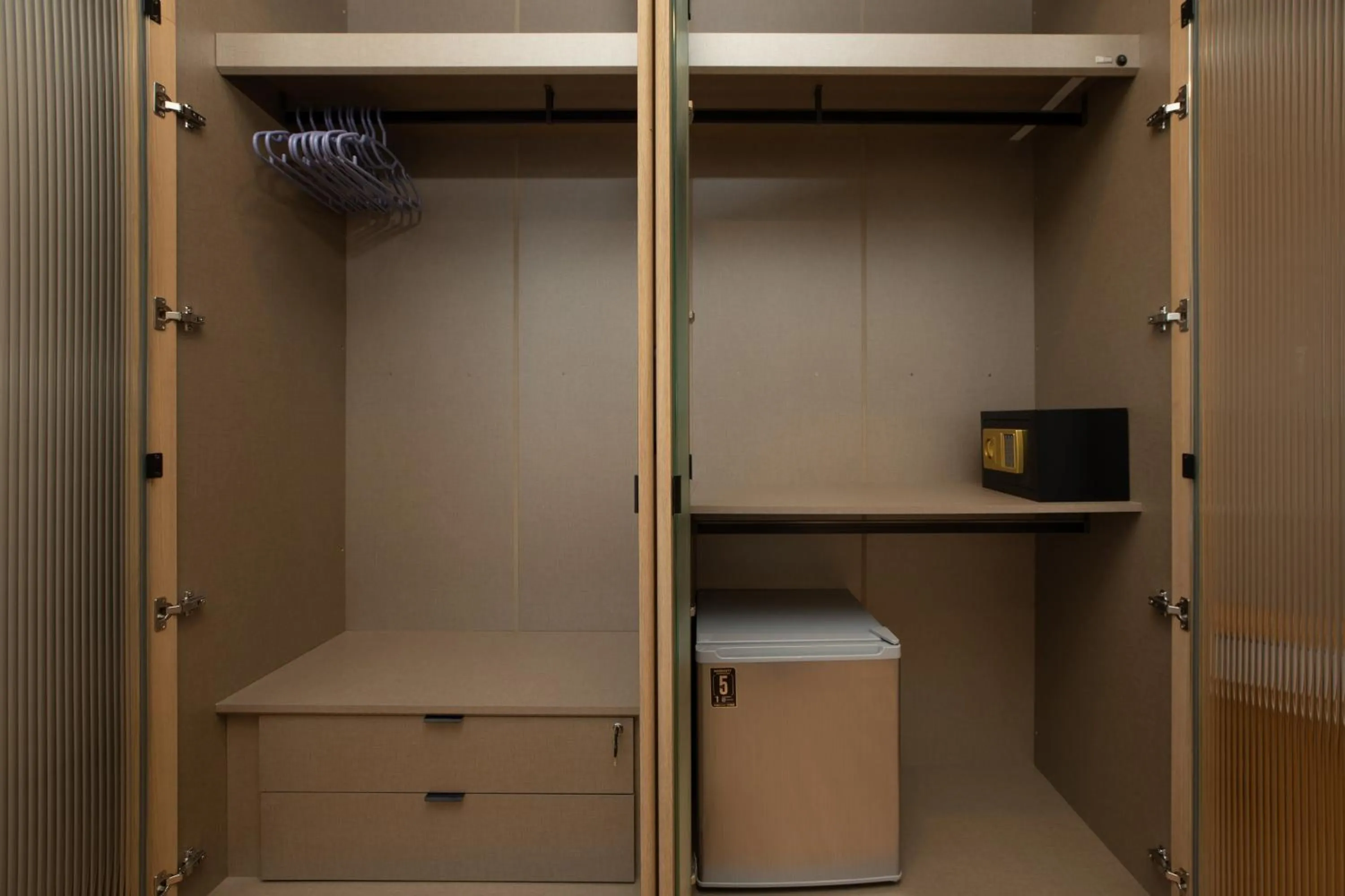 wardrobe in Tuna Boutique Hotel Patong