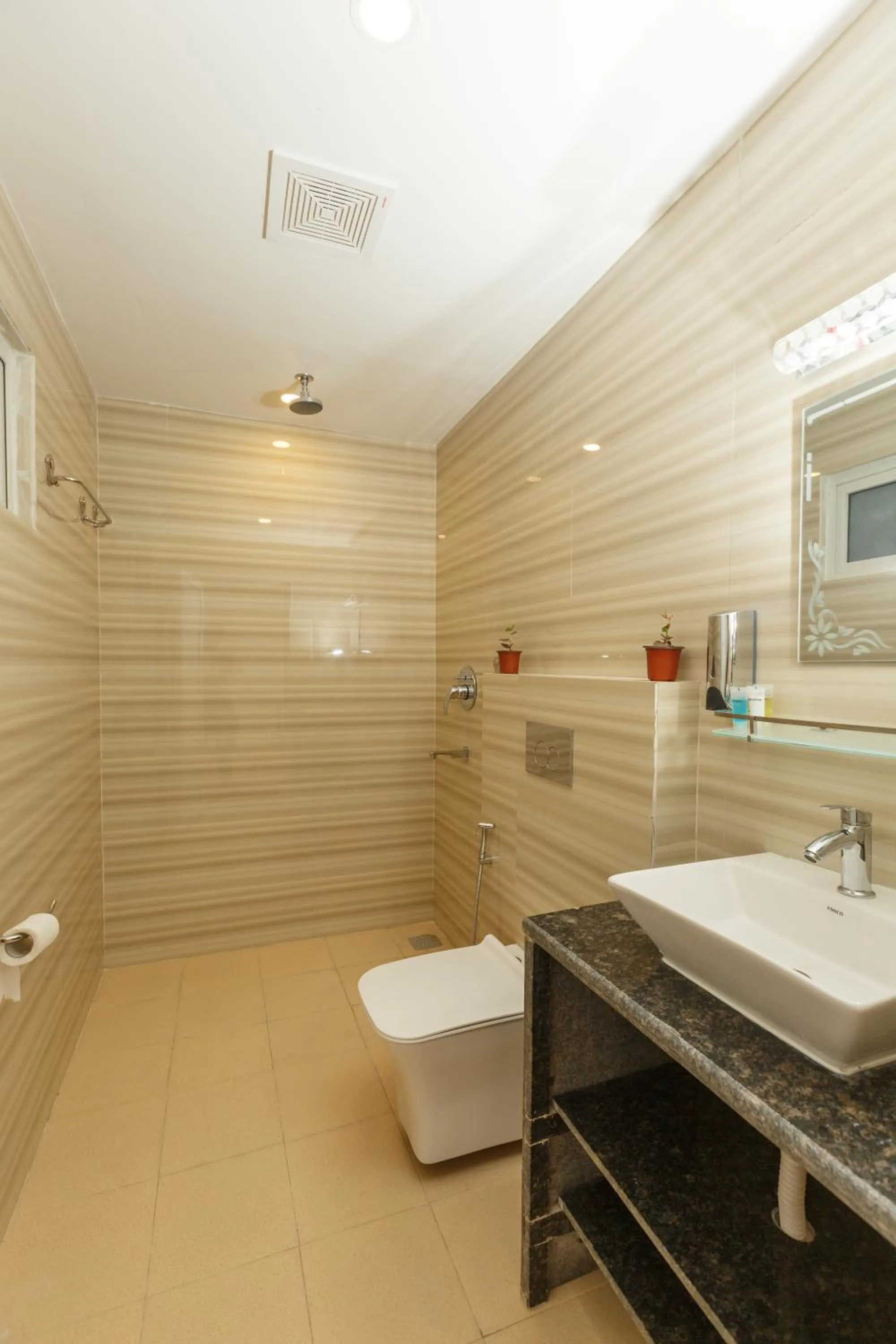 Bathroom in Samiyog Tourist Resort