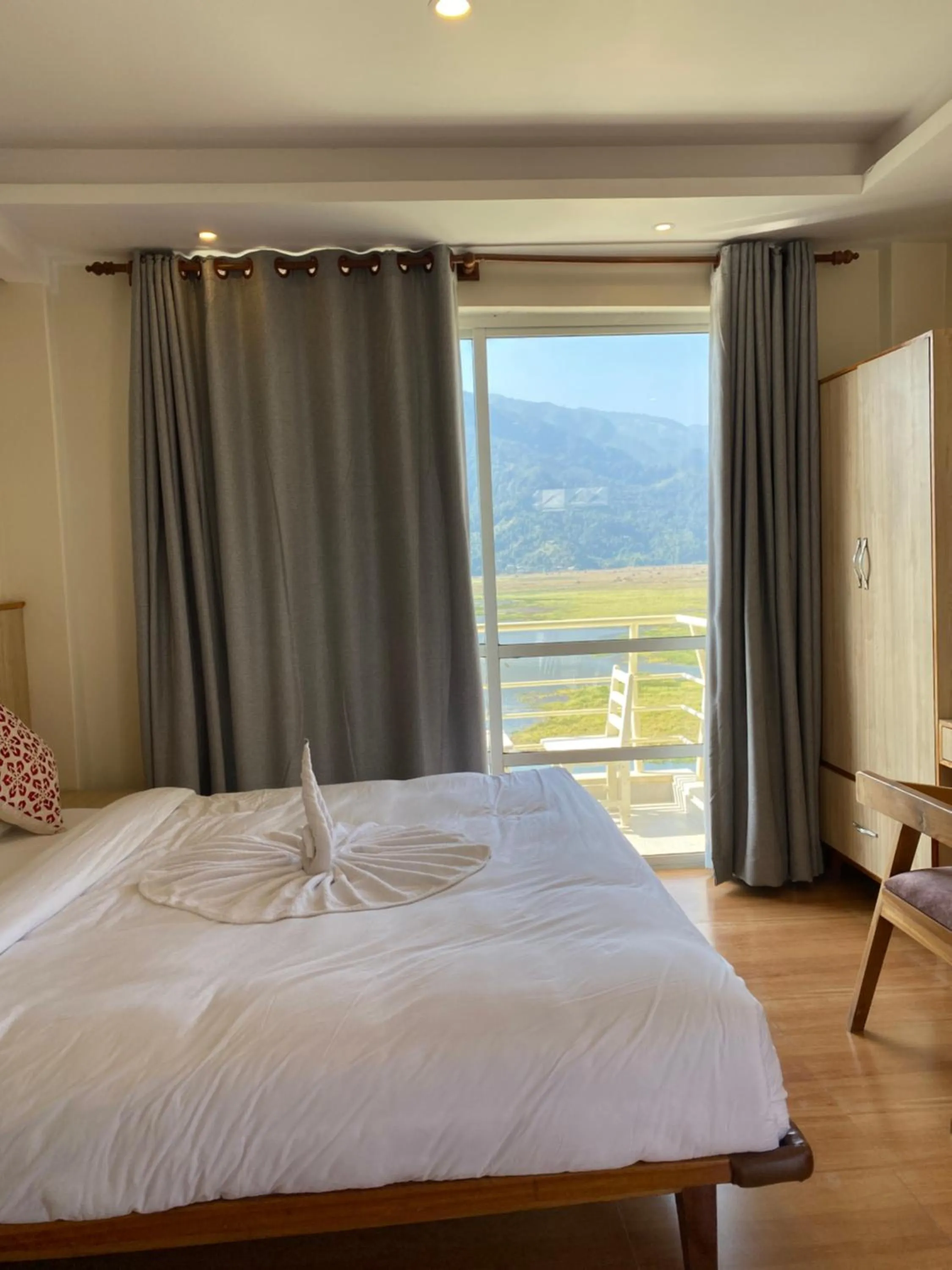 Bed in Samiyog Tourist Resort