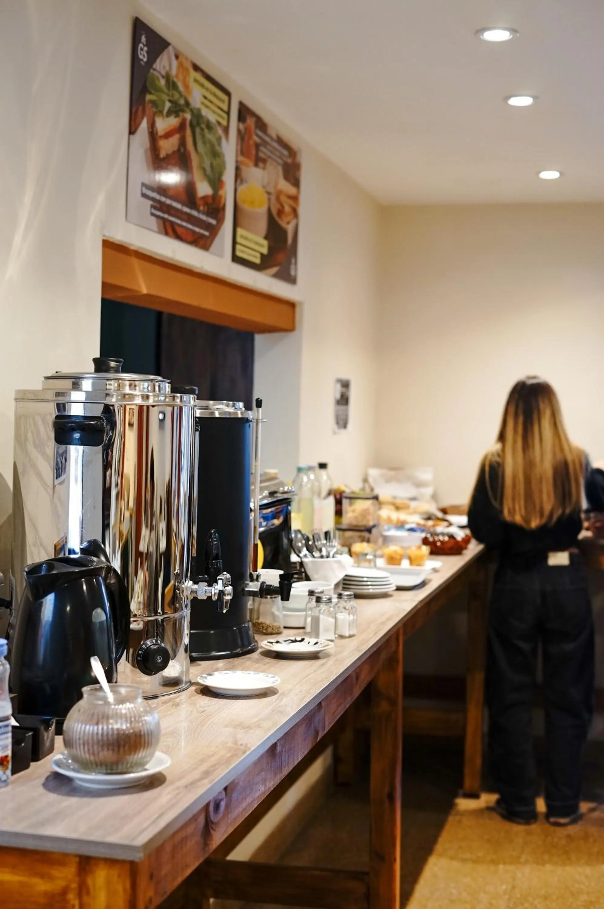 Buffet breakfast in GS Hotel