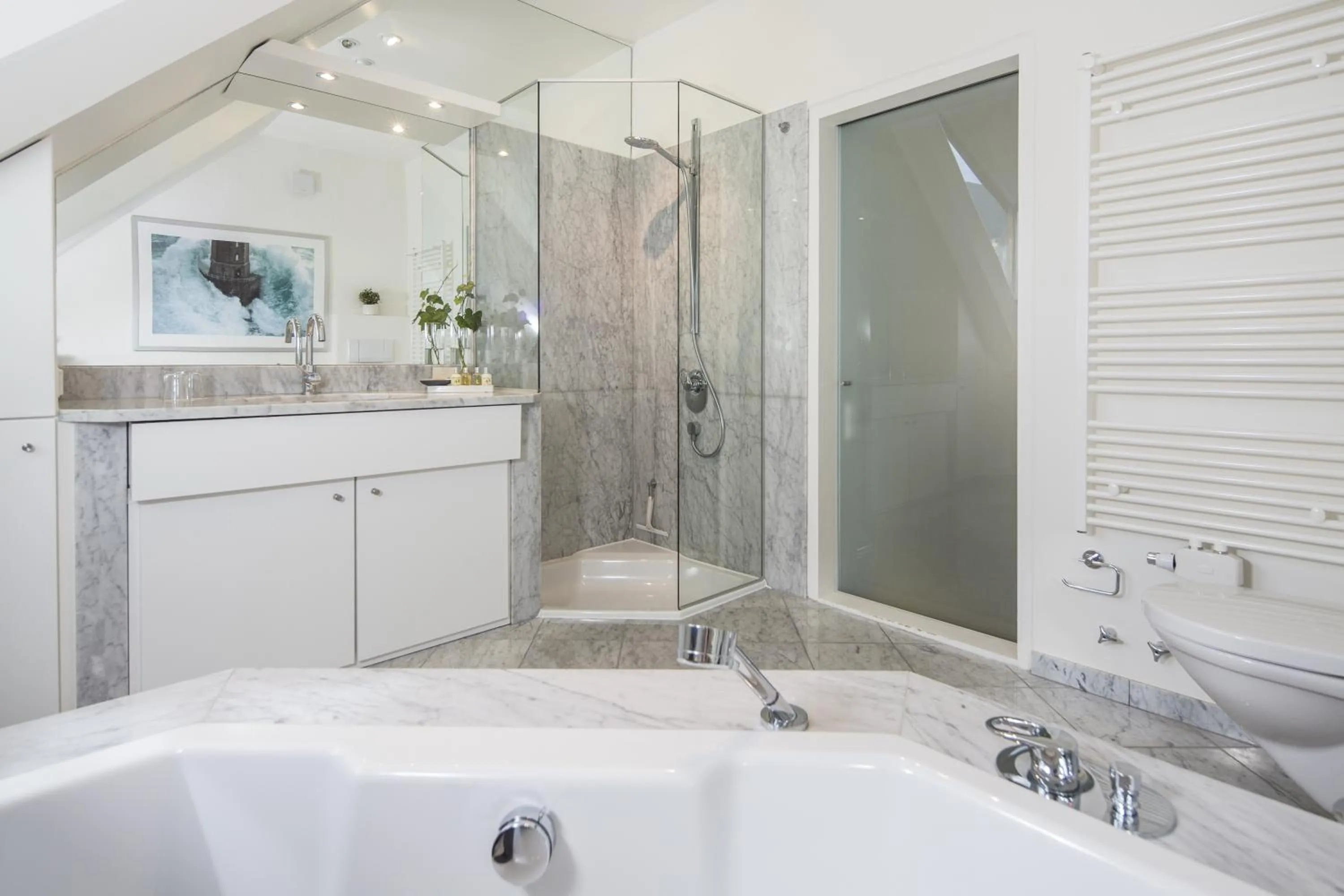 Photo of the whole room in Hallstatt Hideaway - Adults only