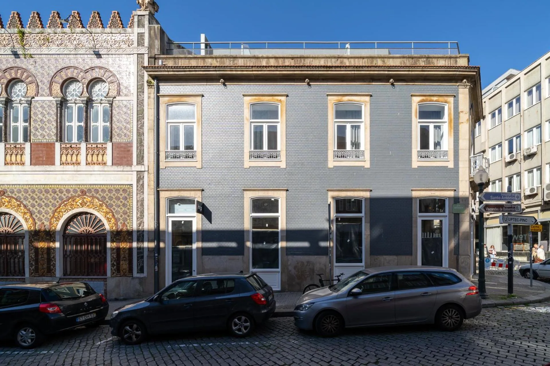 Property building in Limehome Porto Rua da Conceicao