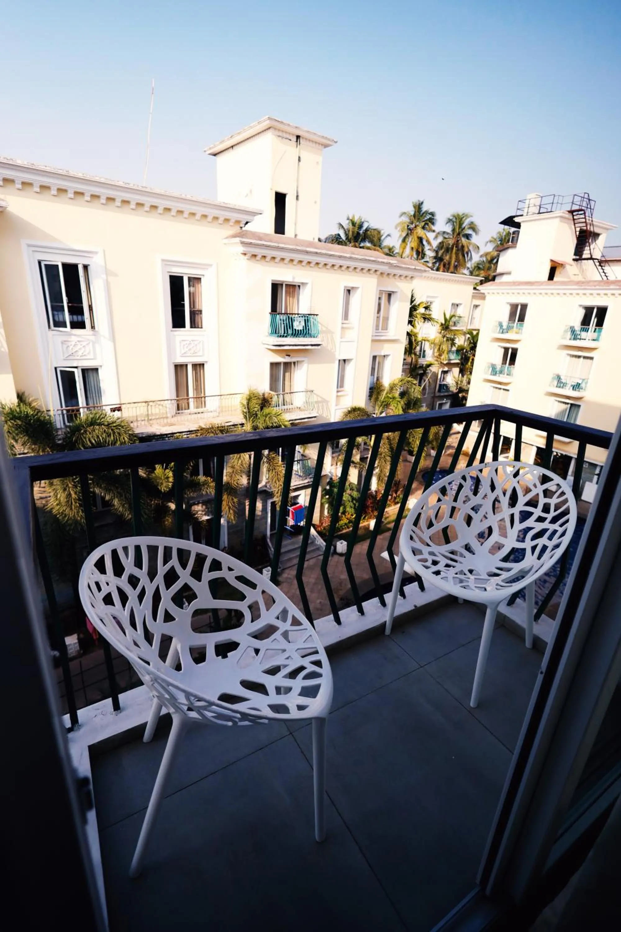 Property building in Asta by Avim