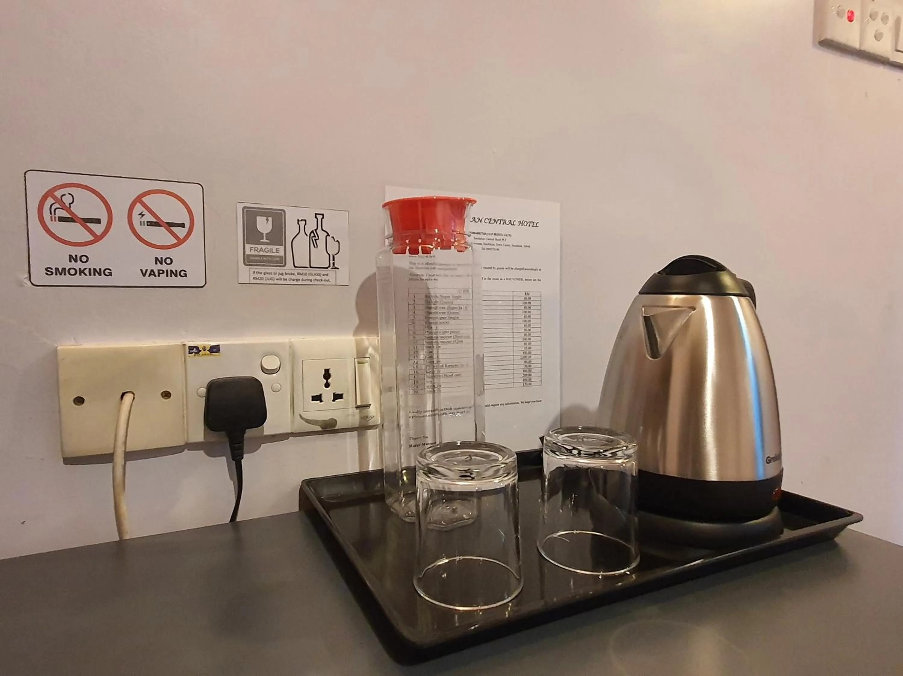 Bedroom in Capital O 90939 Sandakan Central Hotel