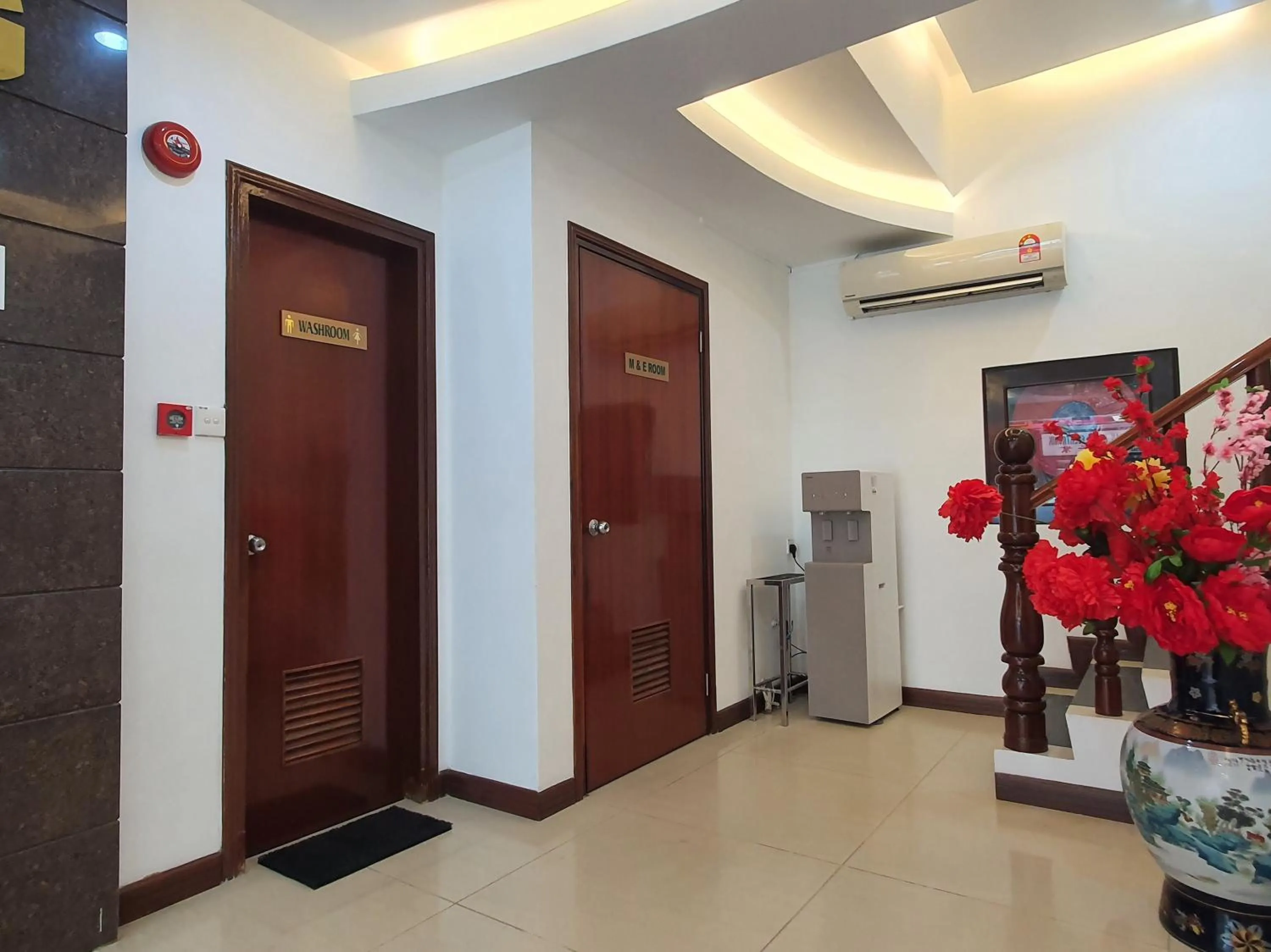 Lobby or reception in Capital O 90939 Sandakan Central Hotel