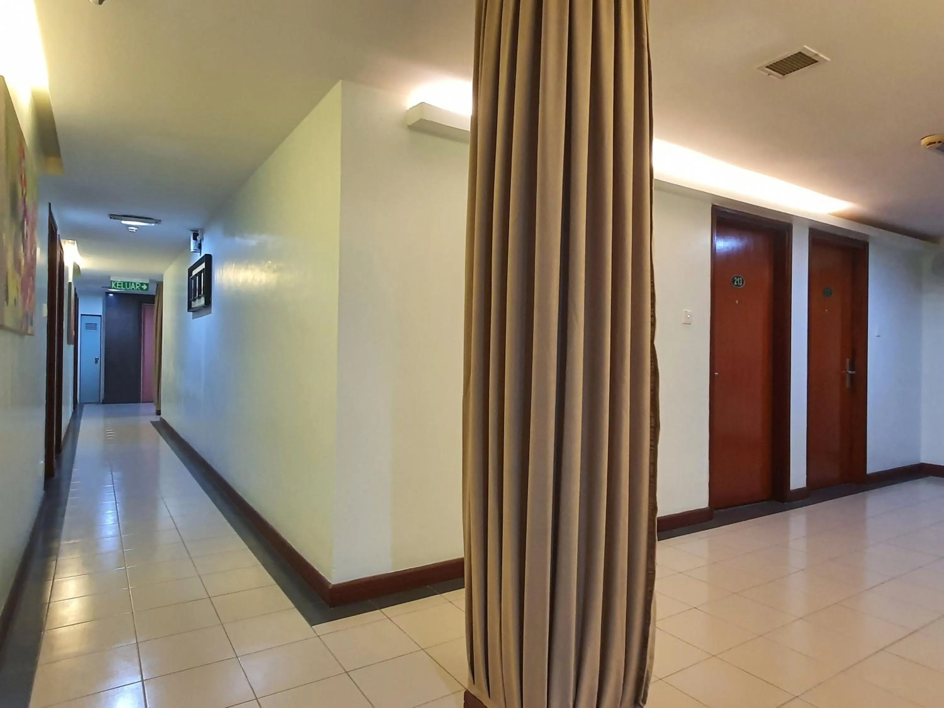 Lobby or reception in Capital O 90939 Sandakan Central Hotel
